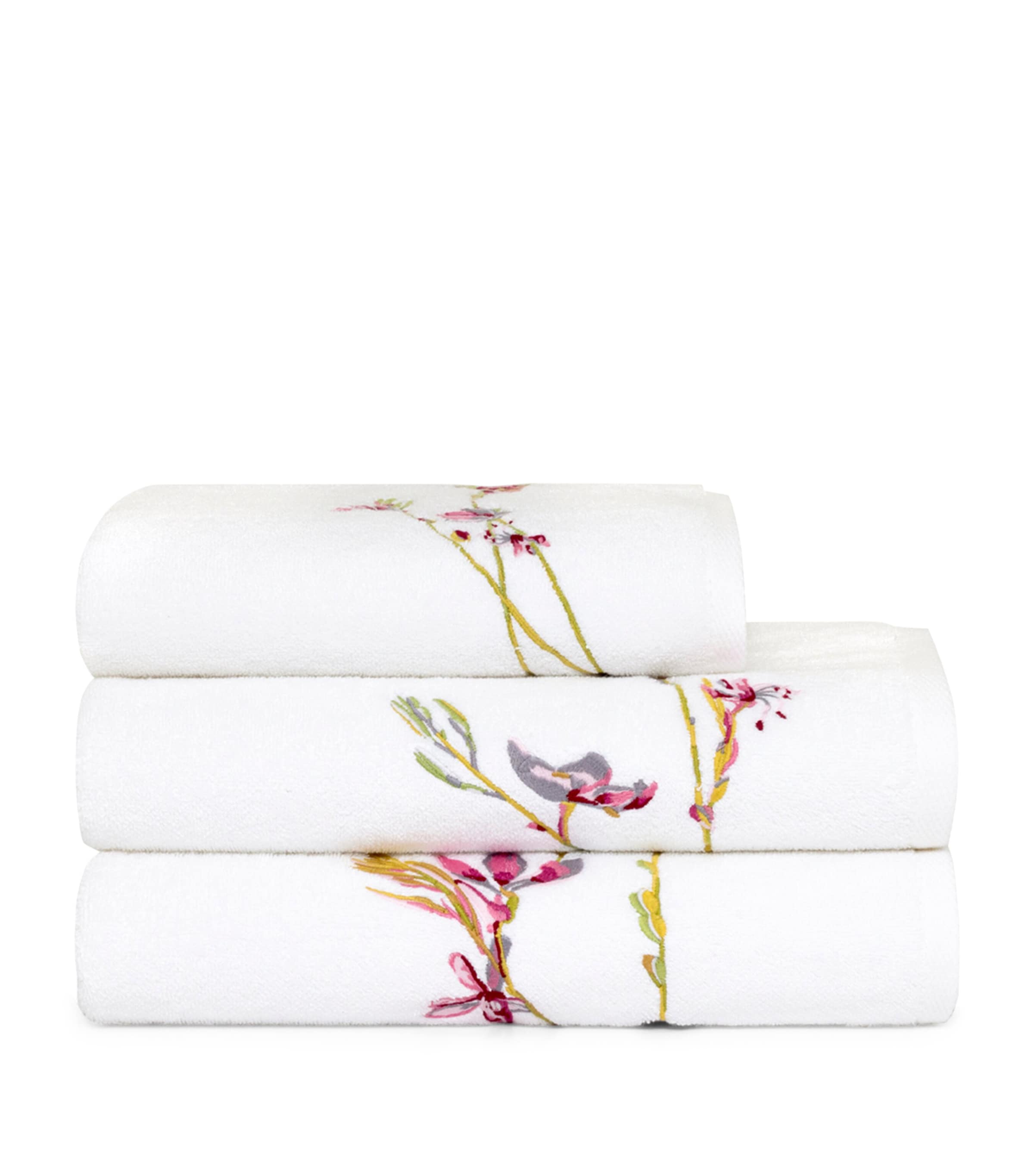 Yves Delorme Floral Gaura Bath Mat In White