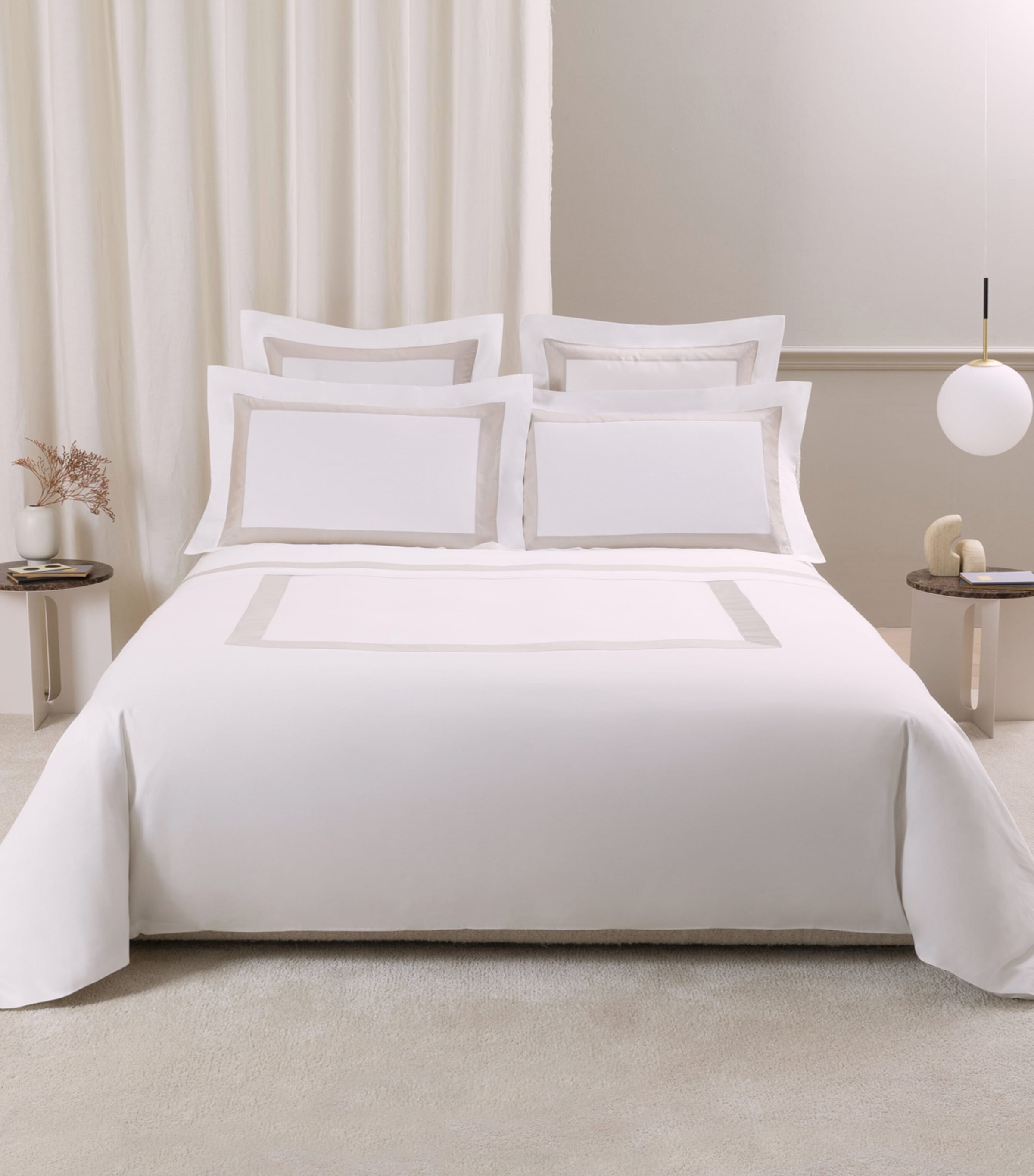 Frette Cotton Breeze Border Square Pillowcase (65cm x 65cm) Milk/greige Image 5