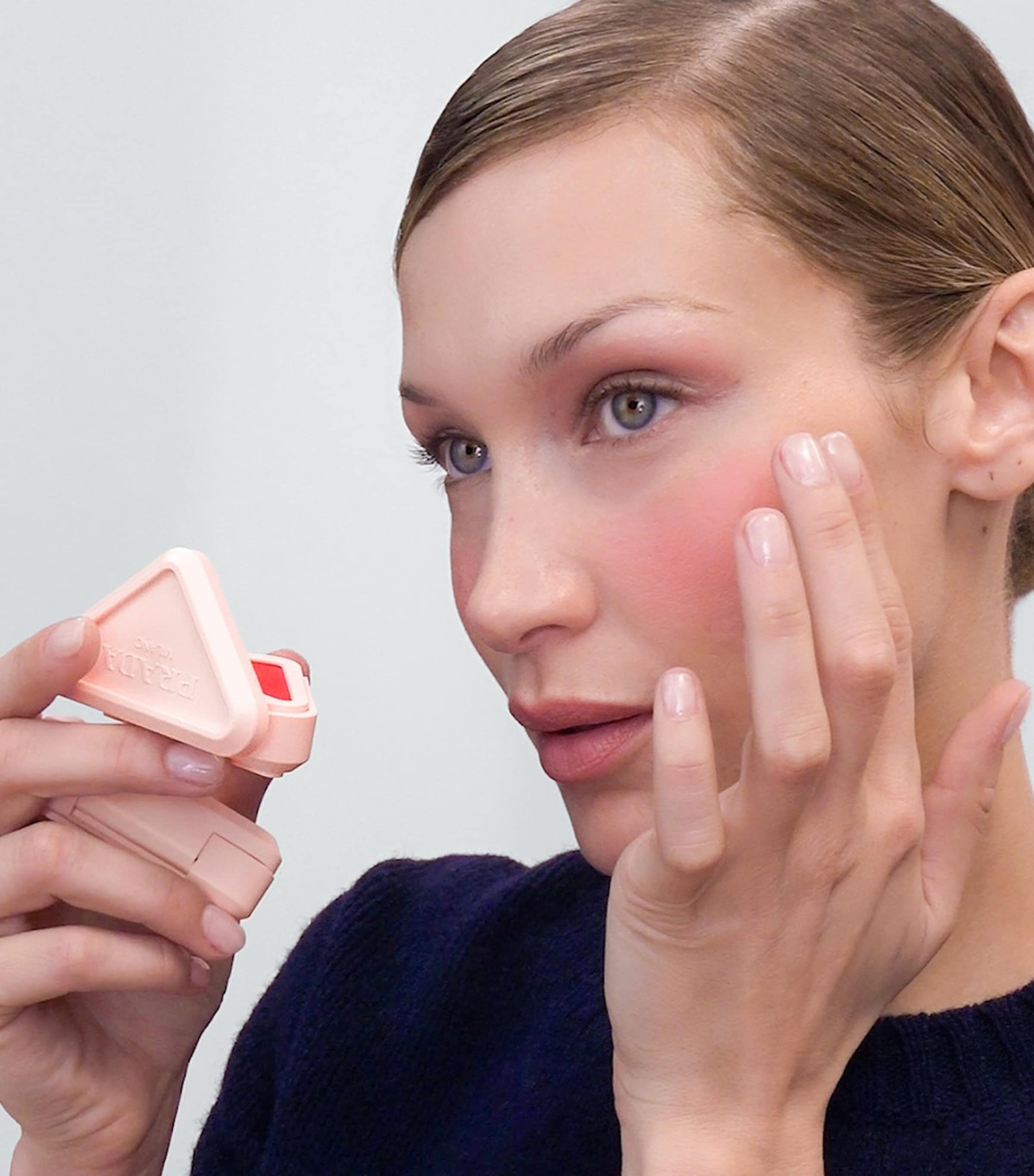 Prada Beauty Touch Cream-to-Powder Blush Waterlilly Image 5