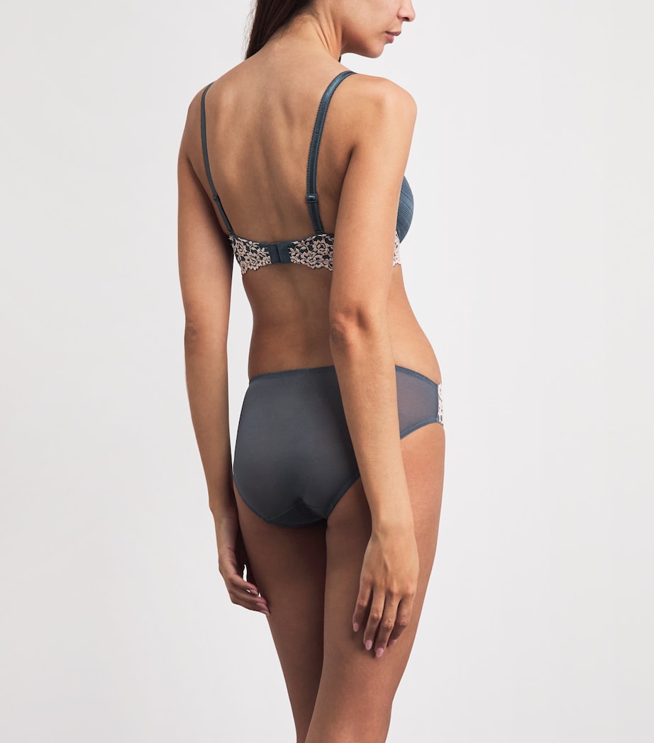 Wacoal Womens Embrace Lace Bra Drk Slte/cld Pnk Image 3