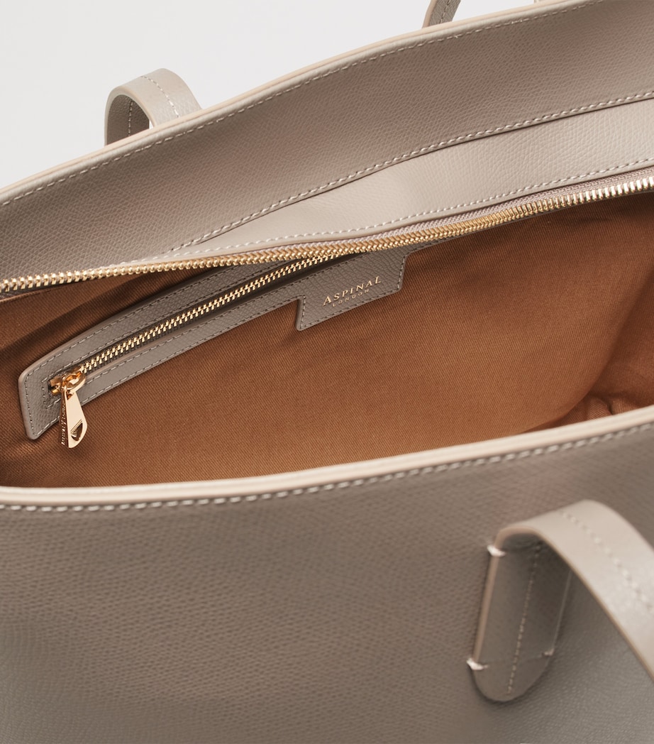 Leather East West Tote Bag TAUPE Image 5