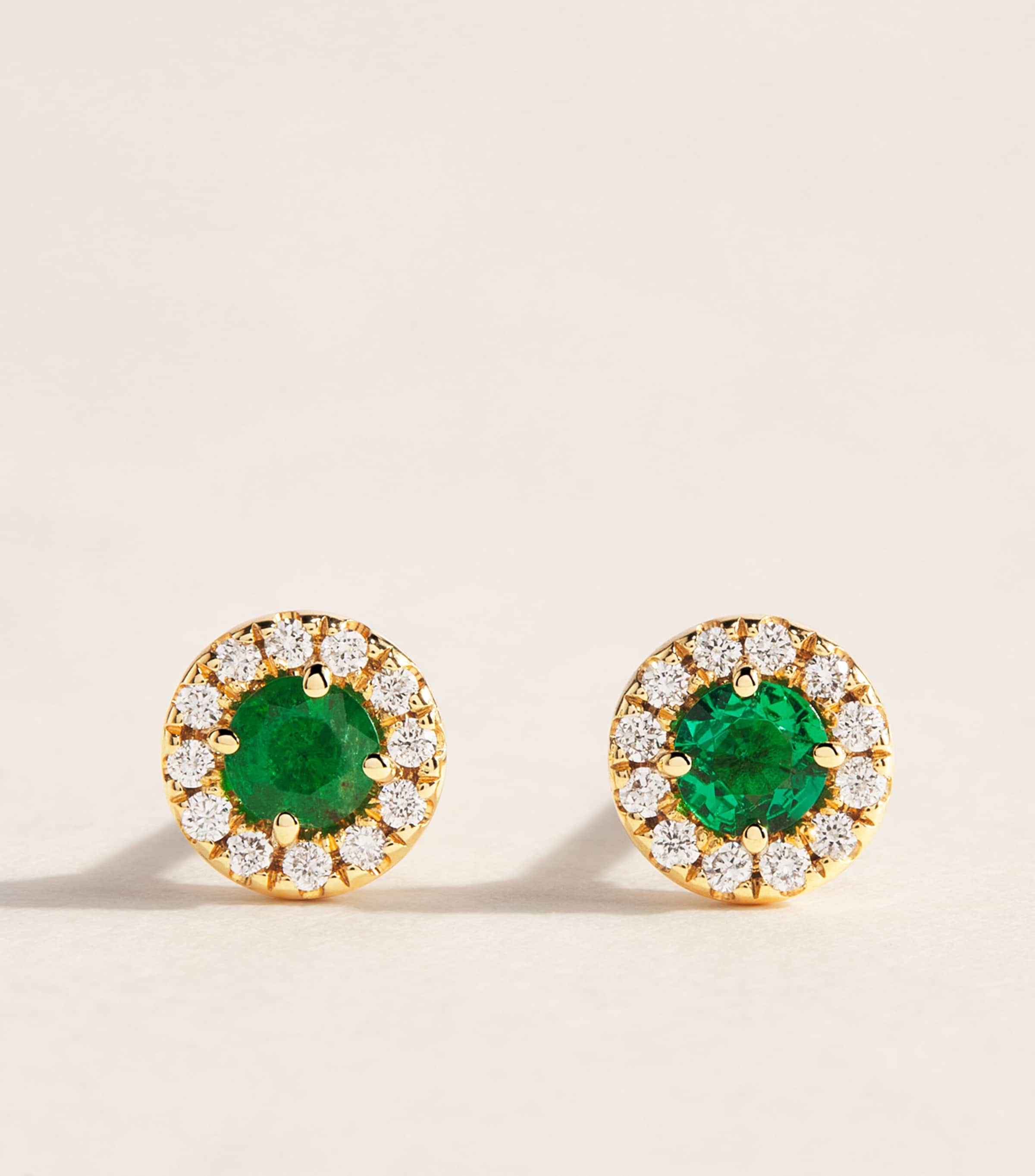 Suzanne Kalan Mini Yellow Gold, Diamond and Emerald Bold Stud Earrings Yg/emer Image 1