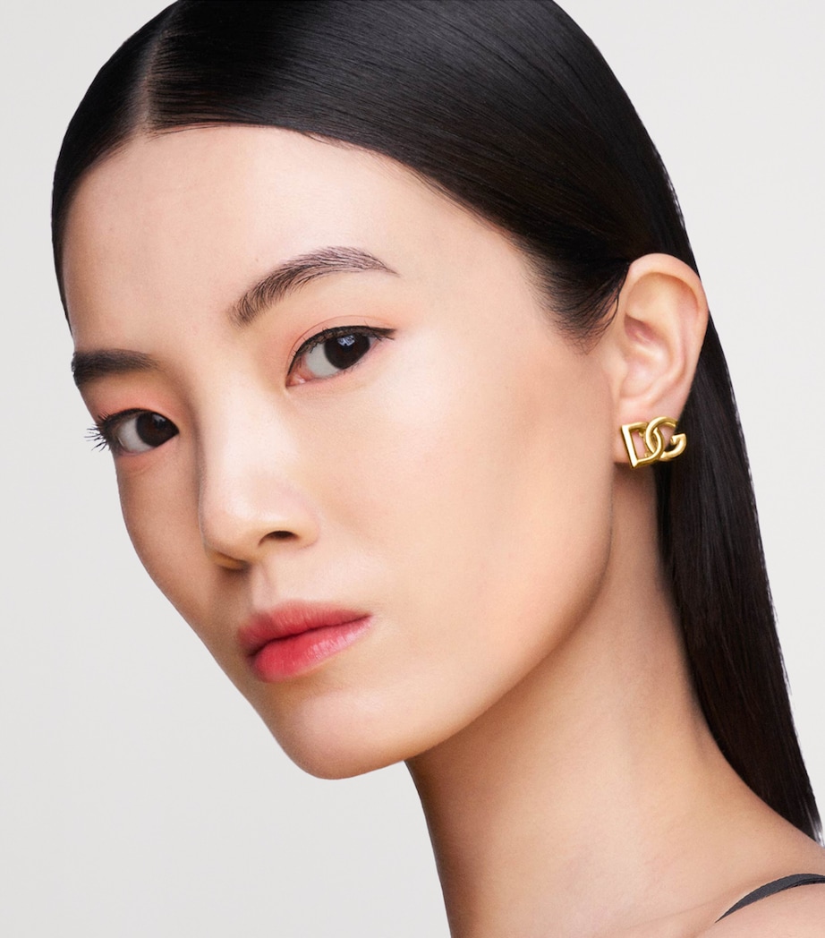 Rose Glow Cushion Foundation 2N Image 3