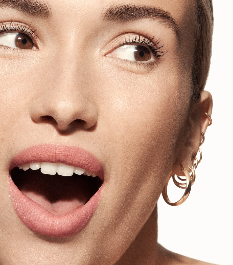 Poutder Lip Mousse PINKIE Image 4