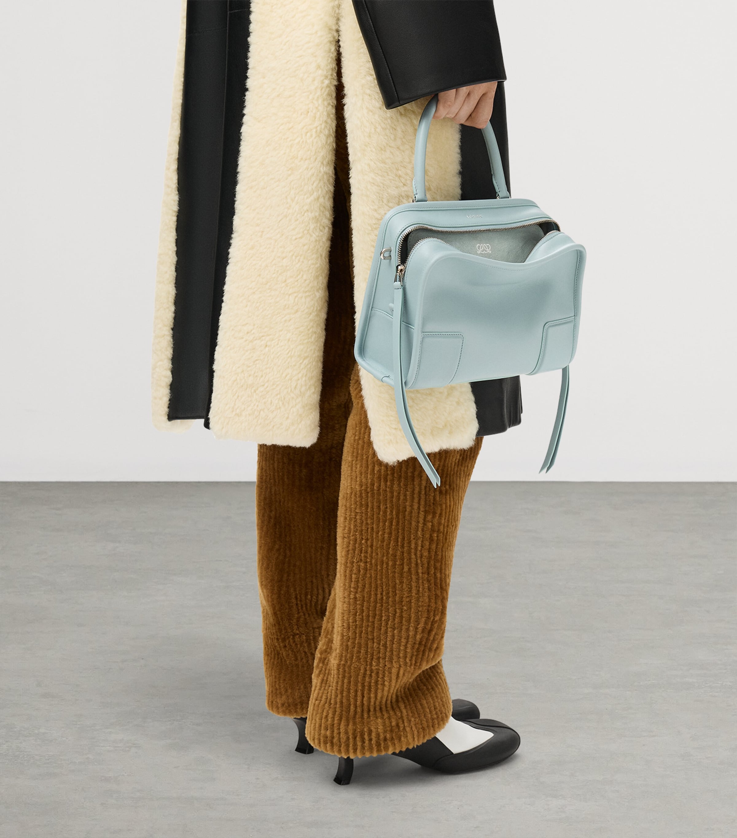 LOEWE Small Leather Amazona 180 Top-Handle Bag Mineral Mist Image 2