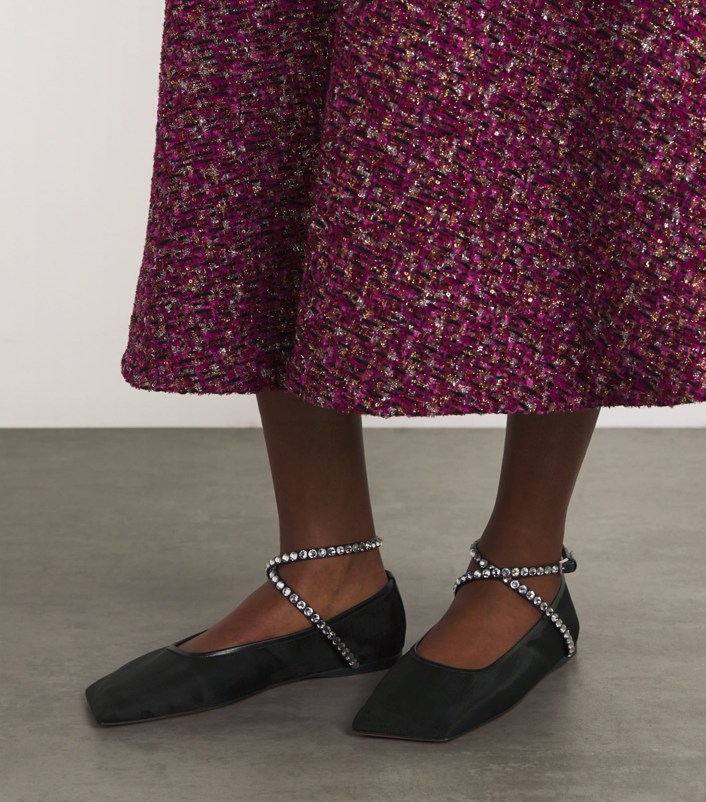Amina Muaddi Embellished Ane Ballet Flats Blk/white Image 2