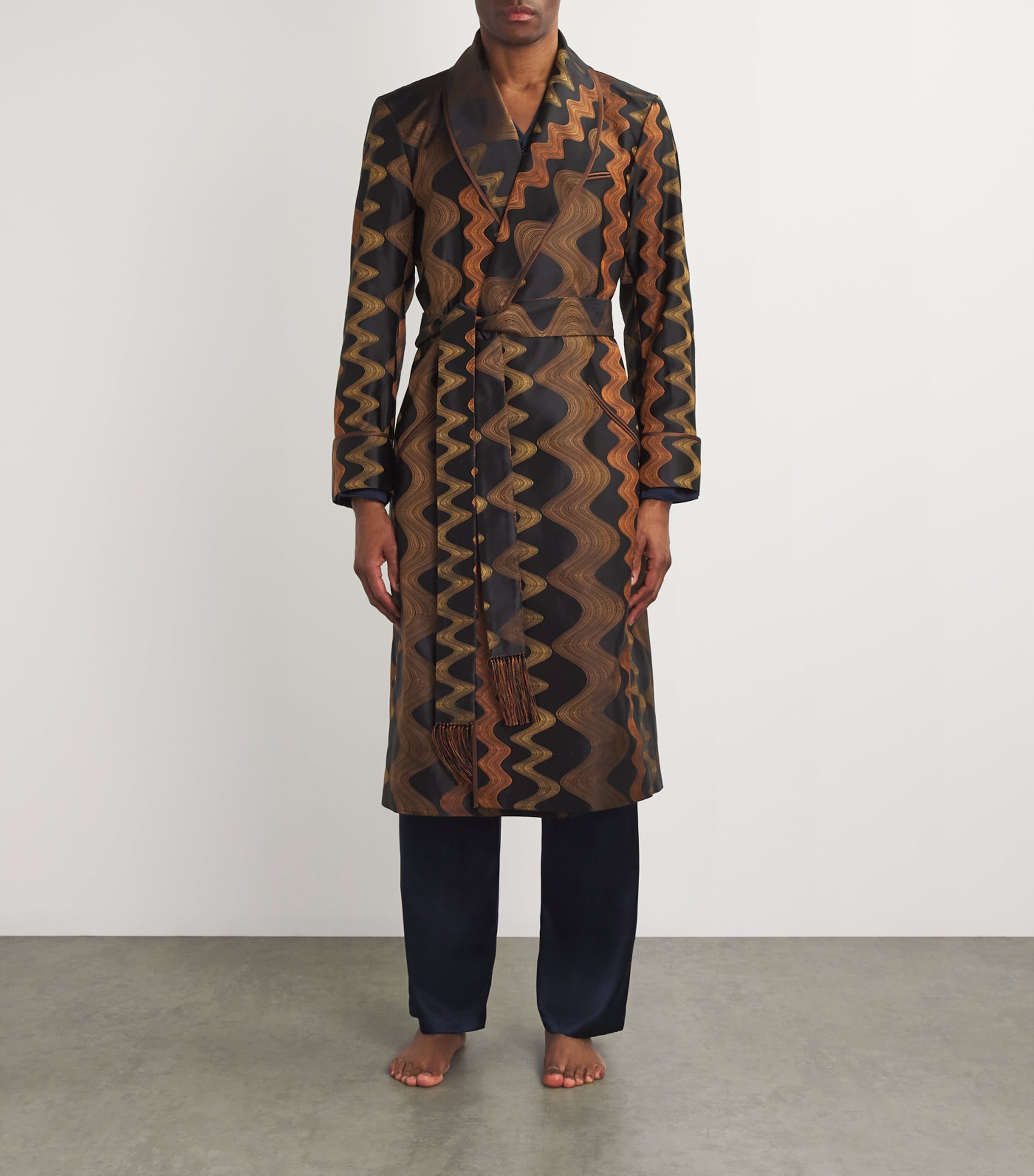 Daniel Hanson Mens Silk Jacquard Robe Image 2