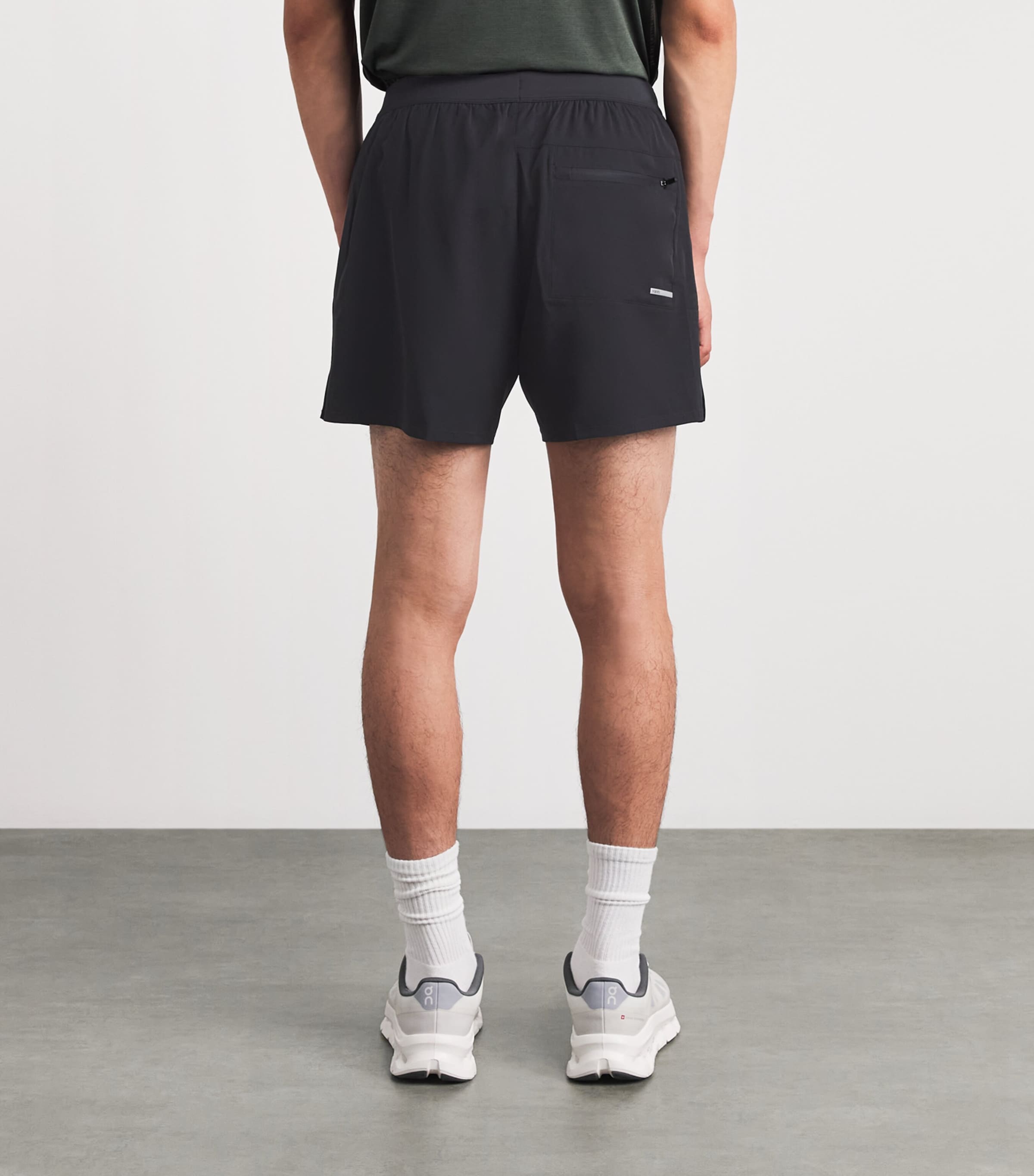 VUORI Mens 5’’ Lined Course Shorts Blk Black Image 5