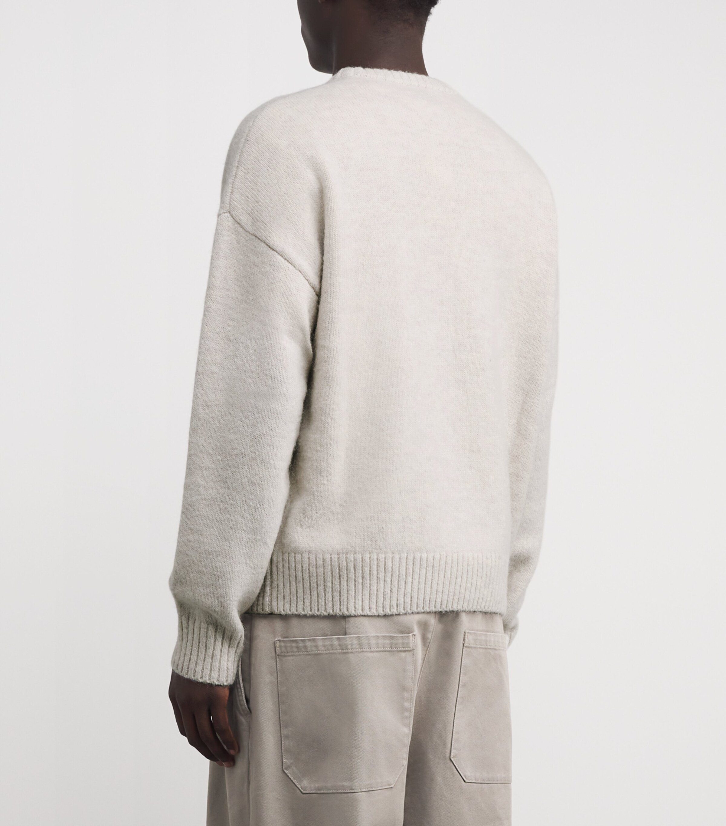 CHÉ Mens Knitted Crew-Neck Sweatshirt Ivory Image 4