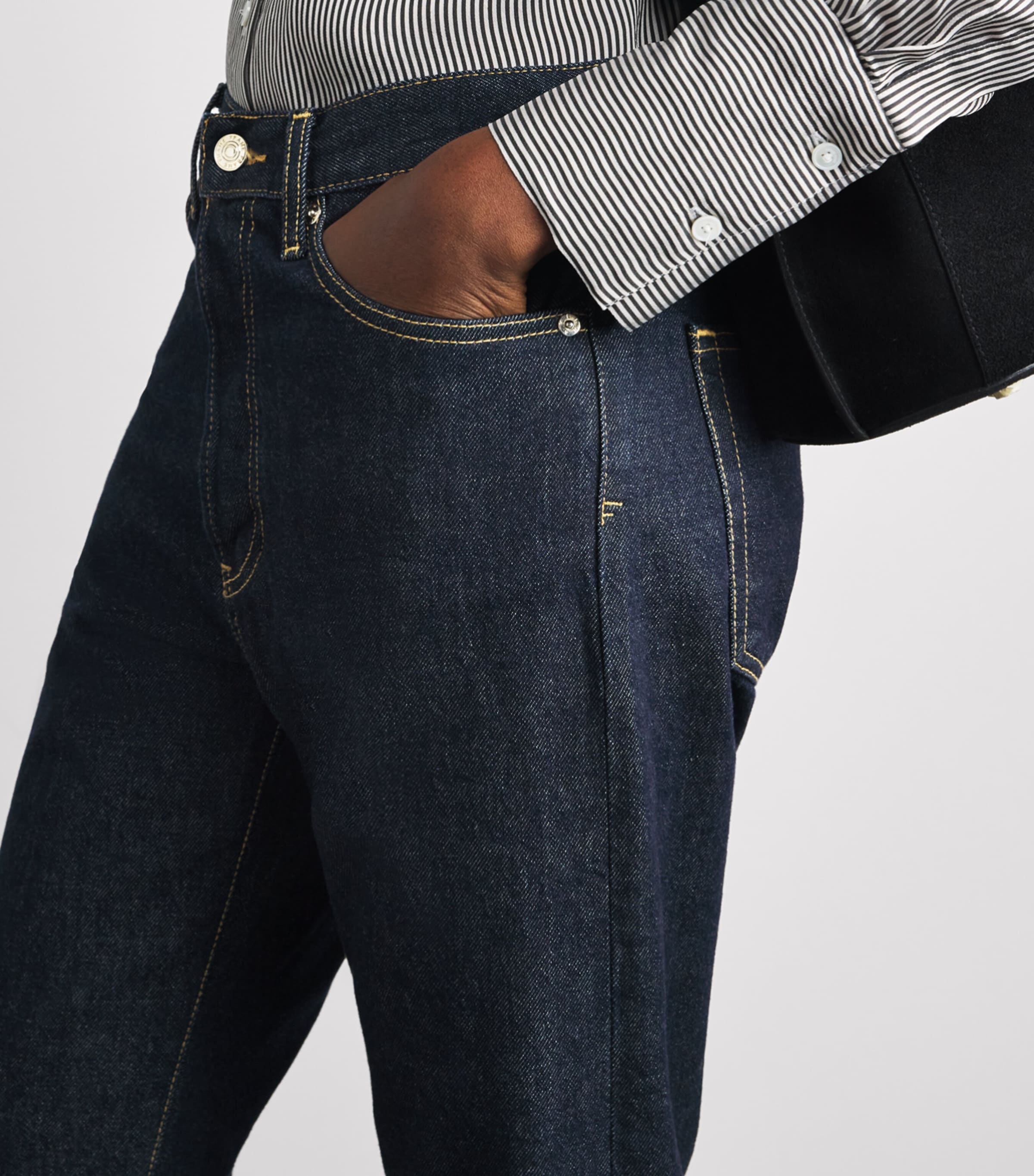FRAME Womens The Vertical Straight Jeans Rinse Image 3