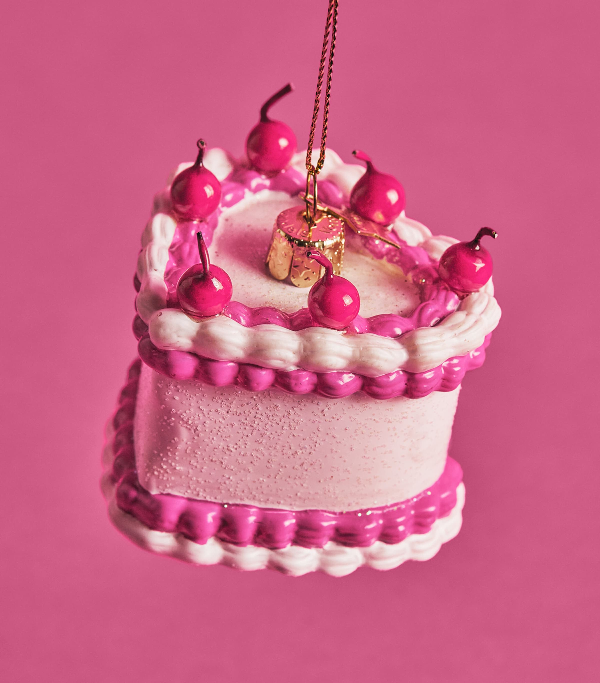 Harrods Heart-Shaped Cake Tree Decoration Pink Image 2