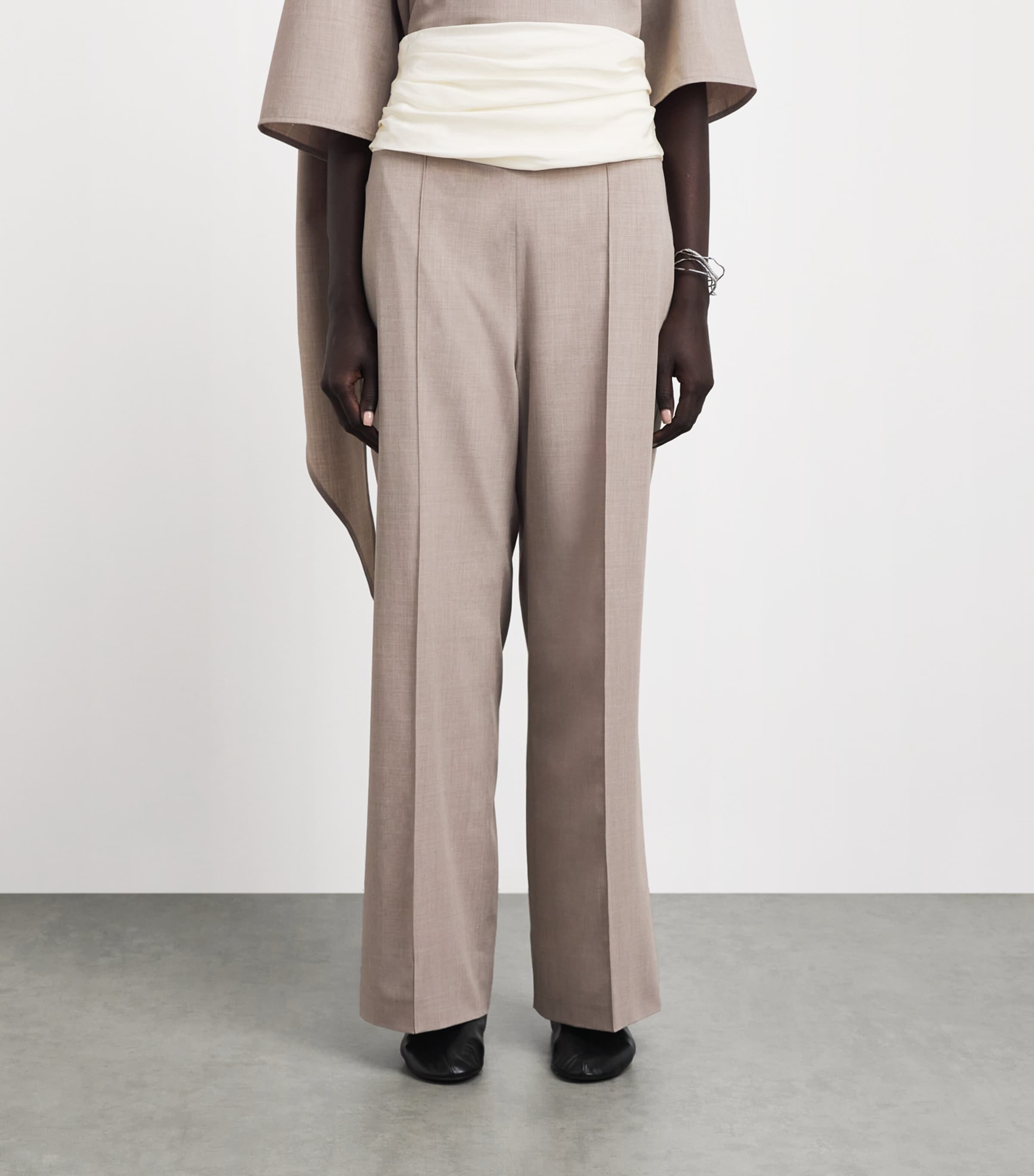 Voranida Womens Ruched-Detail Perrin Trousers Khaki Image 4