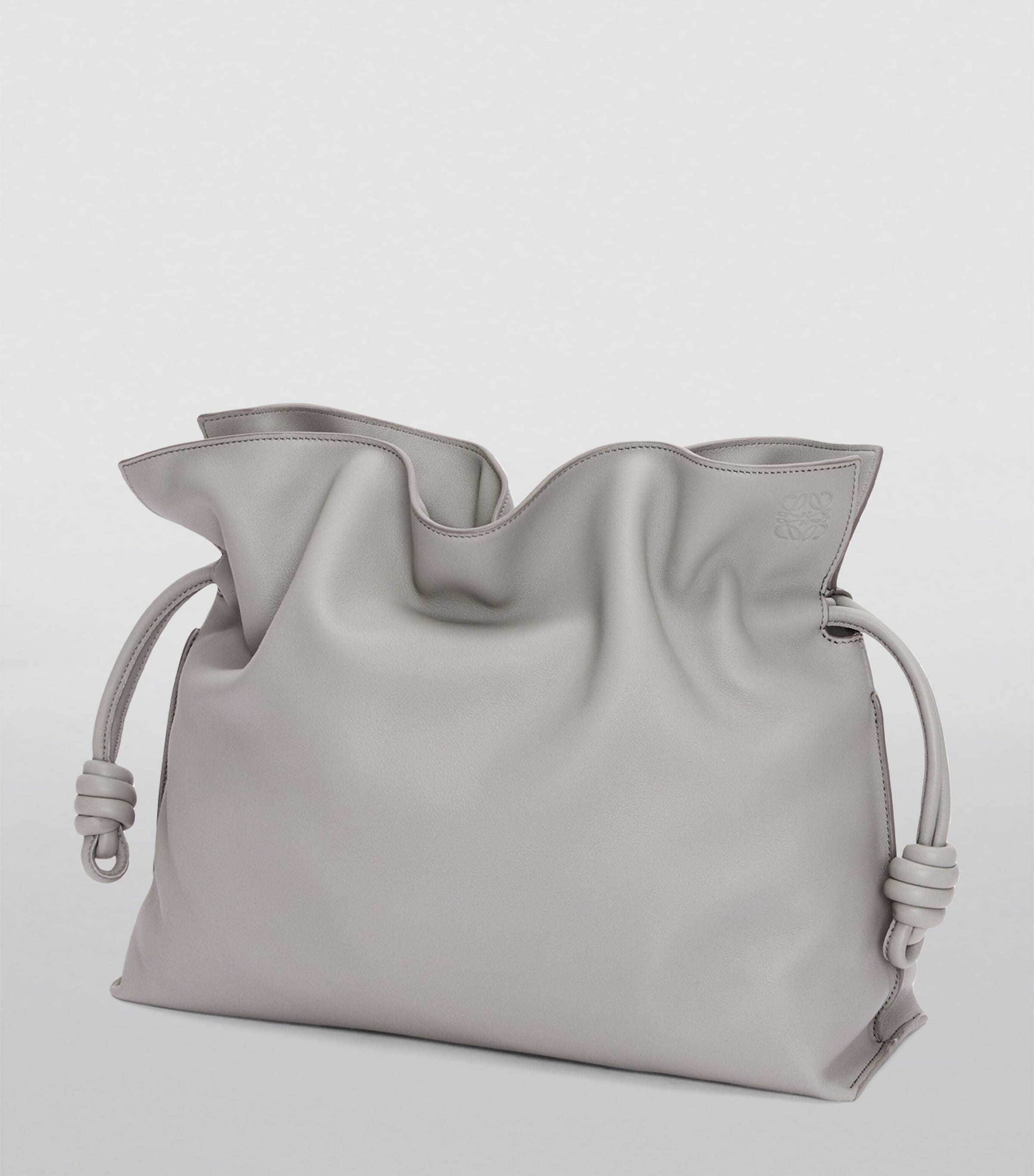 Calfskin Flamenco Large Purse PEARL GREY Image 2