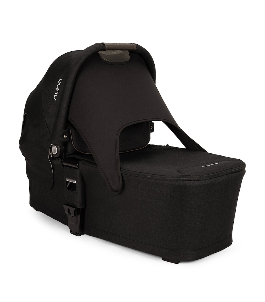 MIXX Next Pushchair and Carry Cot, ARRA Flex Car Seat and BASE Curv Adaptor Bundle CAVIAR Image 7