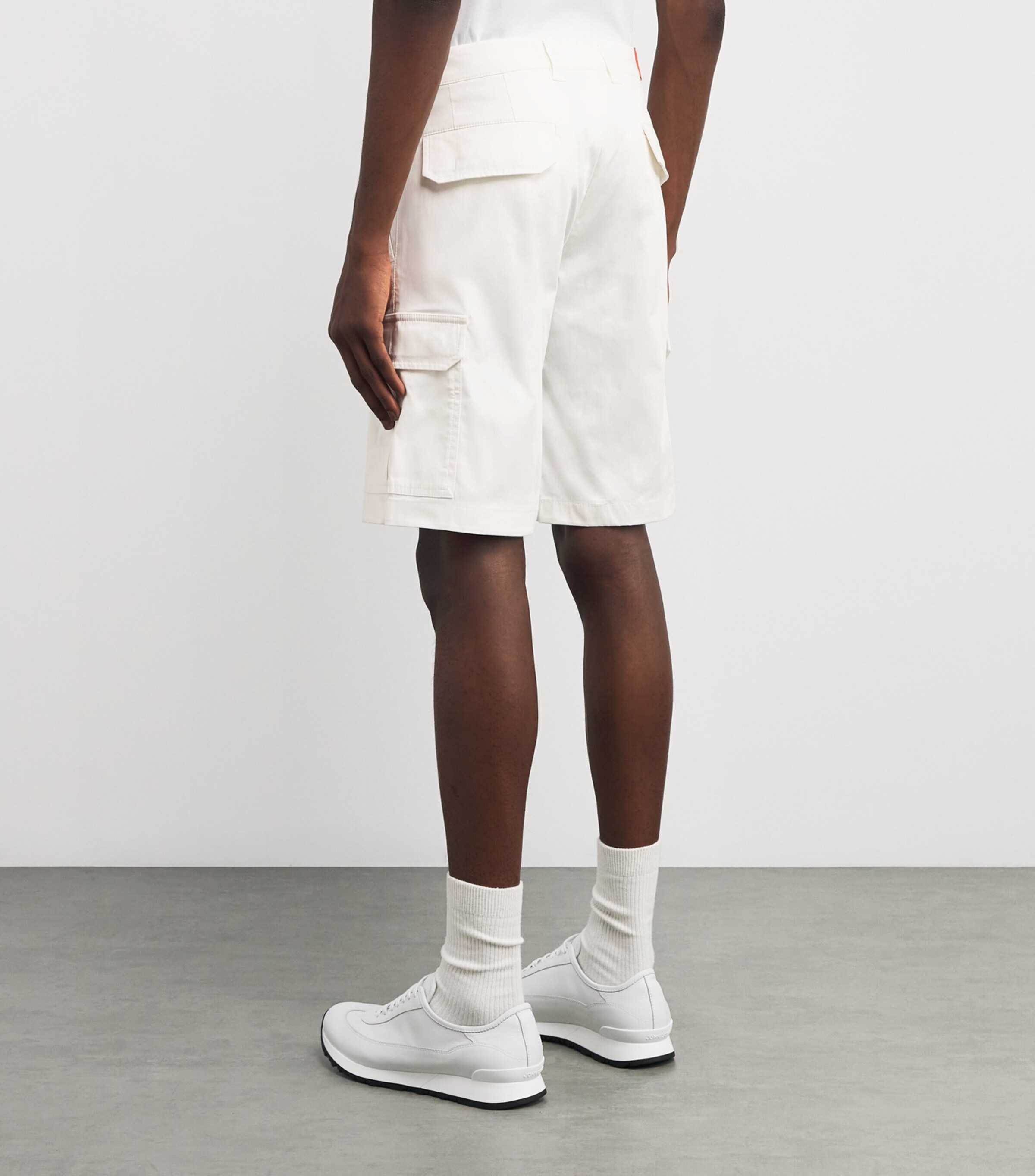 Moorer Mens Cotton-Stretch Aron Shorts Bianco Image 4