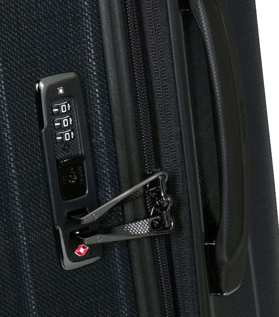 Nexis Expandable Spinner (76cm) ONYX BLACK Image 13