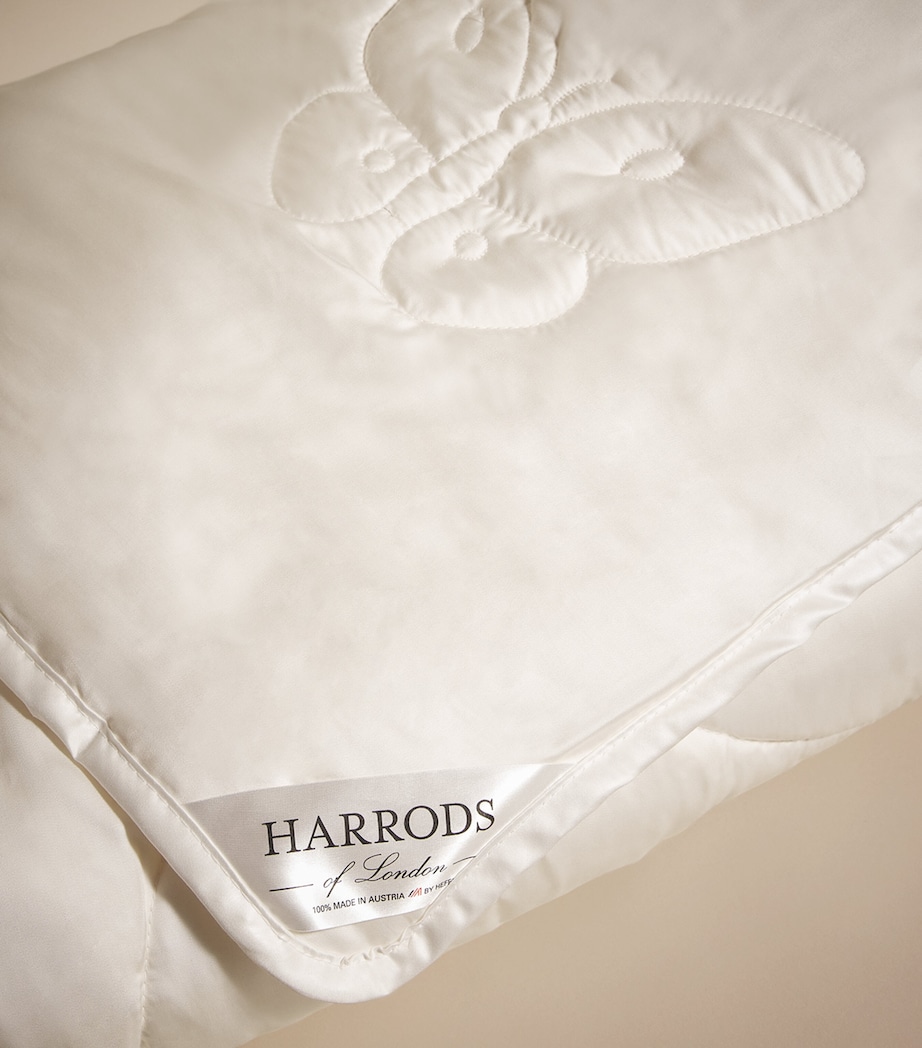 Emperor Pure Silk Duvet WHITE Image 2