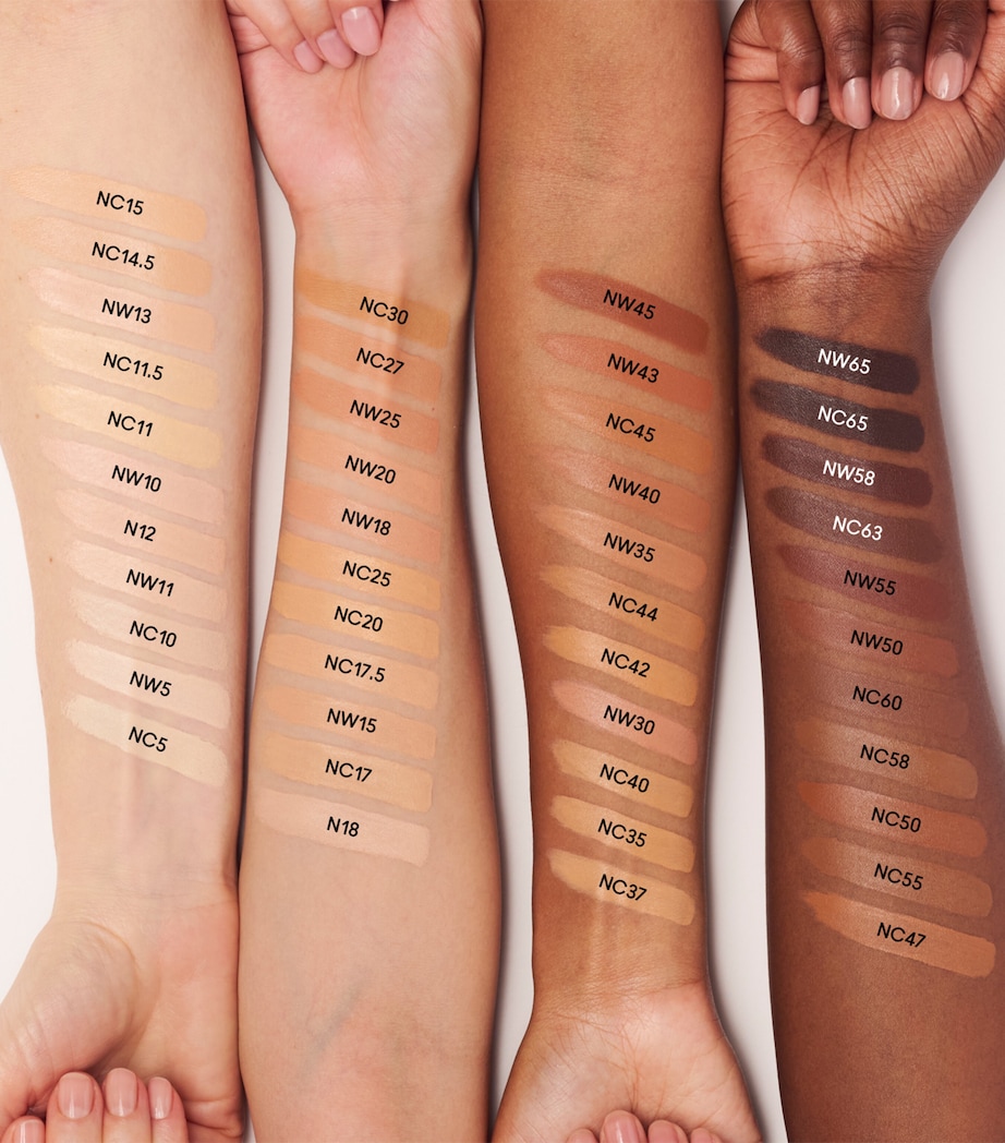 Studio Fix 36-Hour Smooth Angles Concealer NW50 Image 2