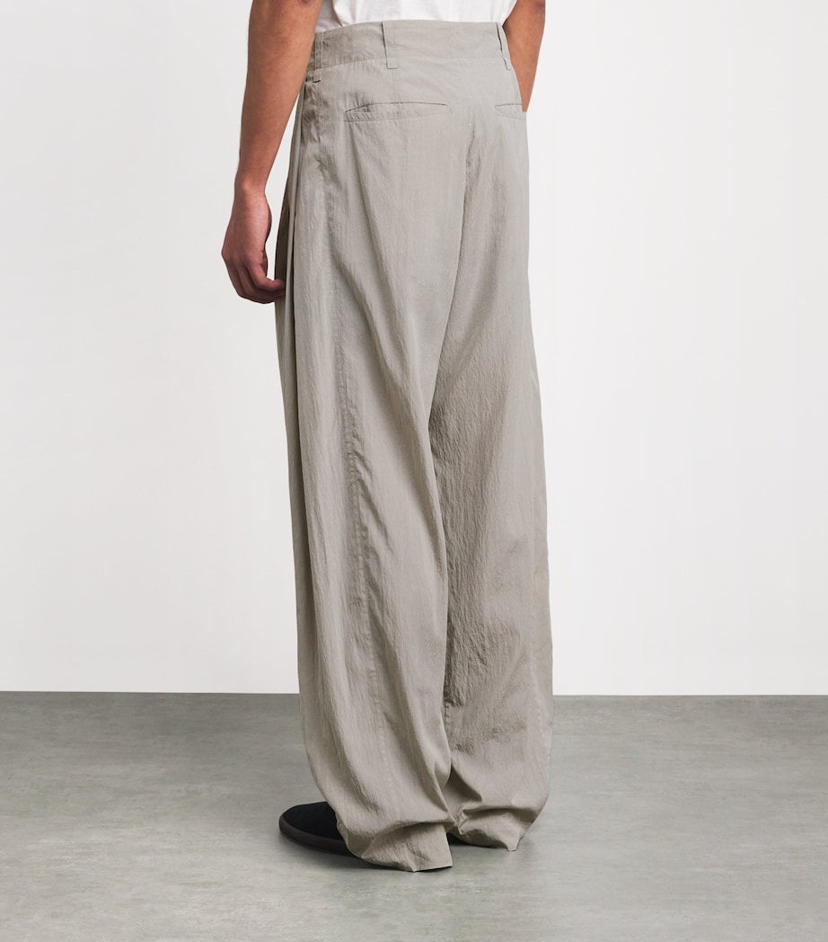 The Row Mens Malaya Silk-Blend Trousers Smoke Grey Image 4