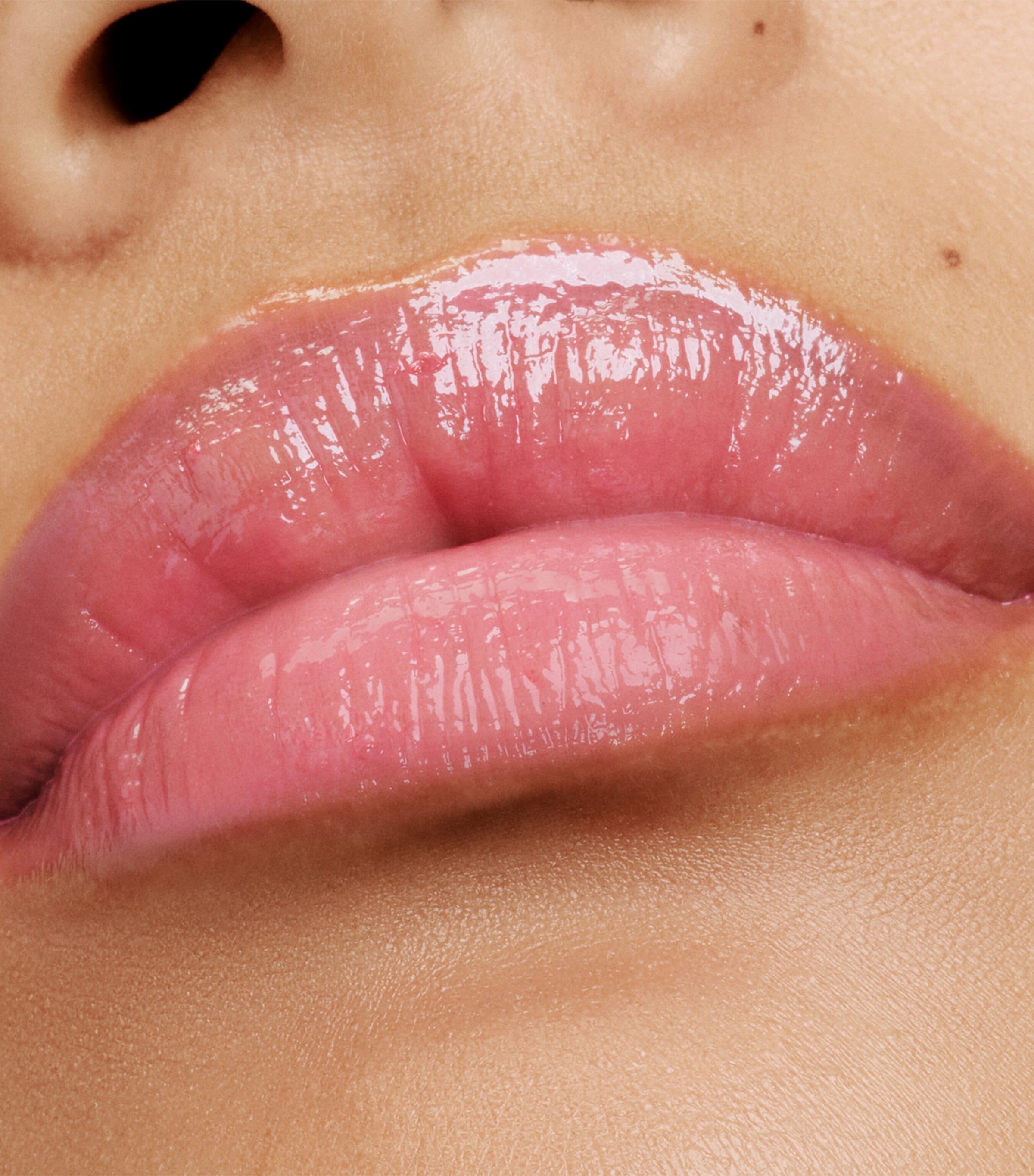 Soleil Tinted Lip Balm 01 RENDEZVOUS Image 5