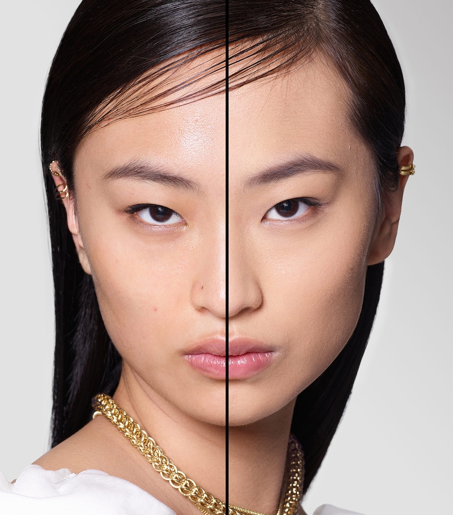 Teint Idole Ultra Wear Foundation 245C Image 3