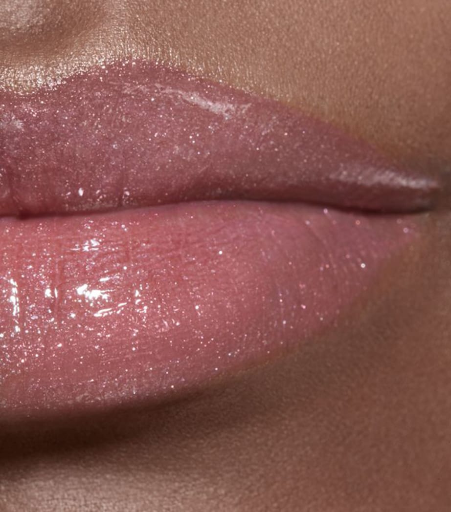 ROUGE COCO Moisturising Glossimer 119 BOURGEOISIE Image 3