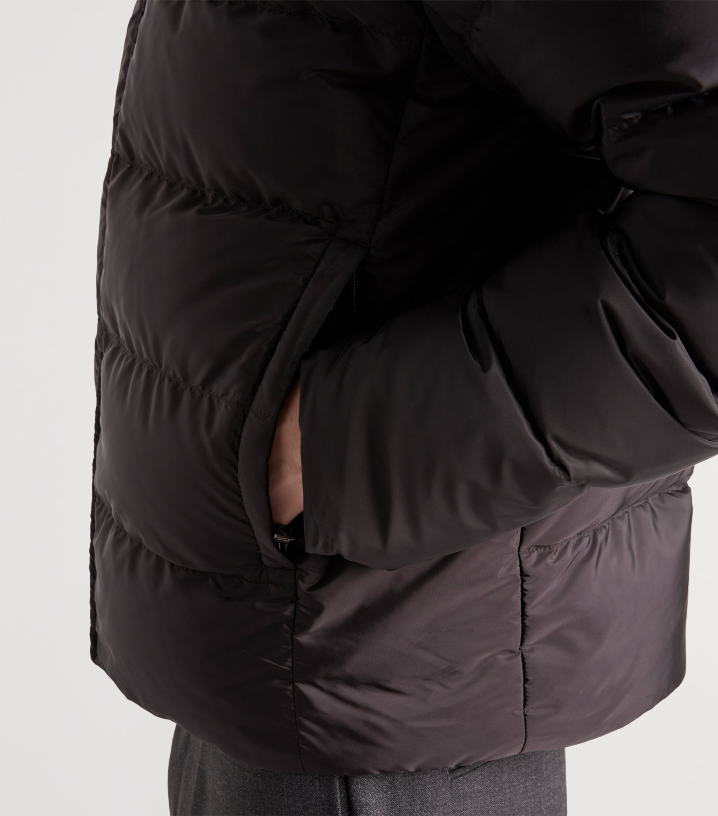 Re-Nylon Medium-Weight Down Jacket F0002 Image 3