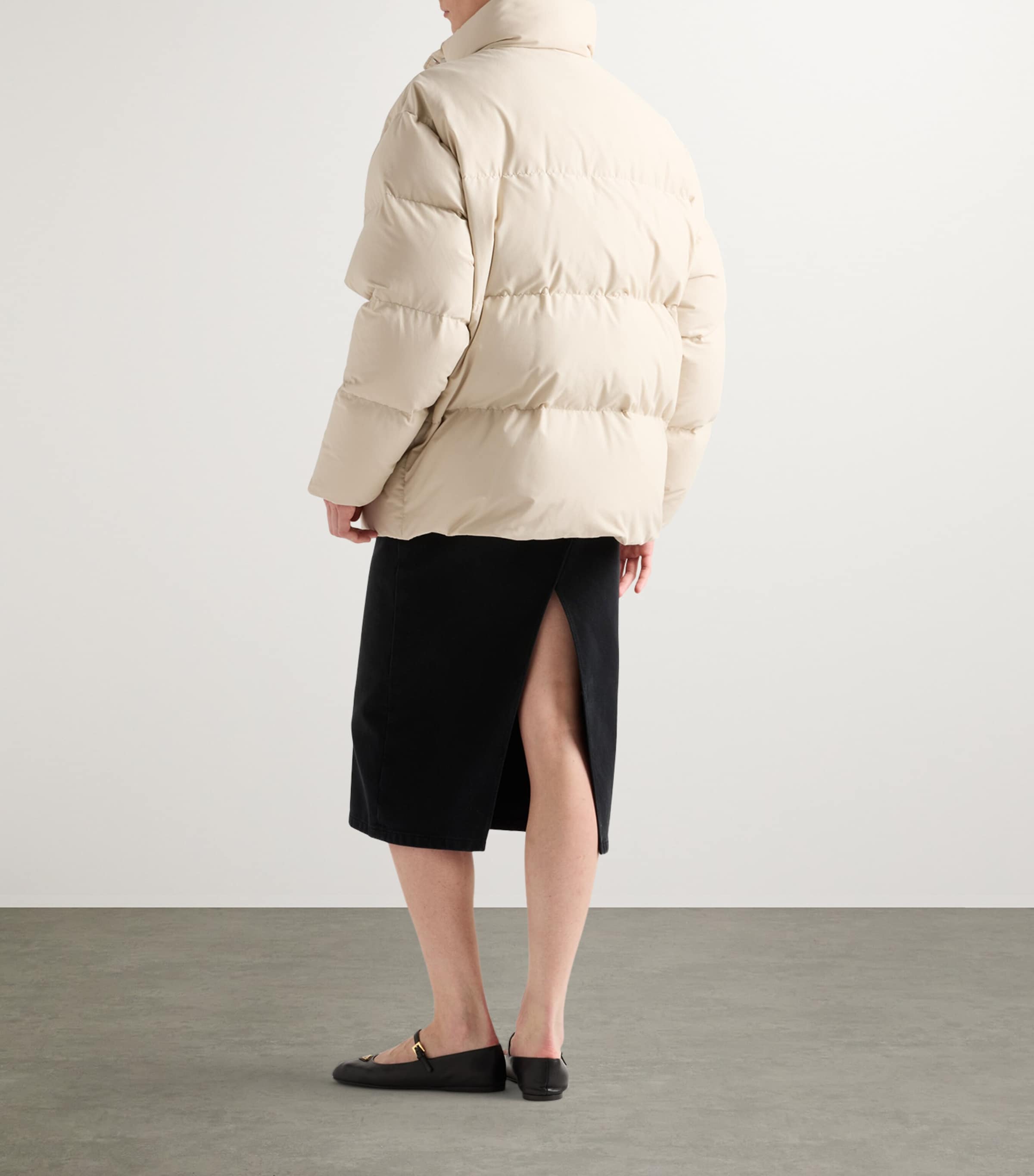 Down-Filled Puffer Jacket F0F24 Image 3