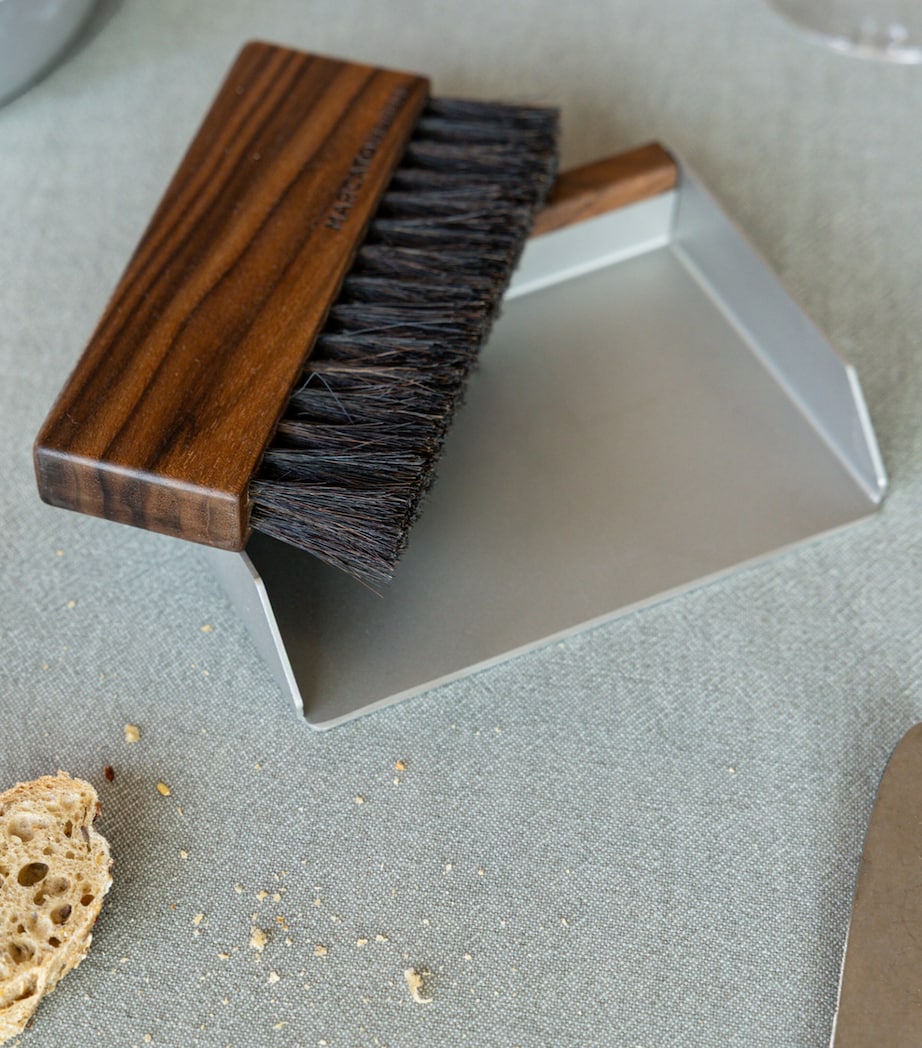Briciola Brush and Crumb Catch DARK COLOUR WOOD Image 4