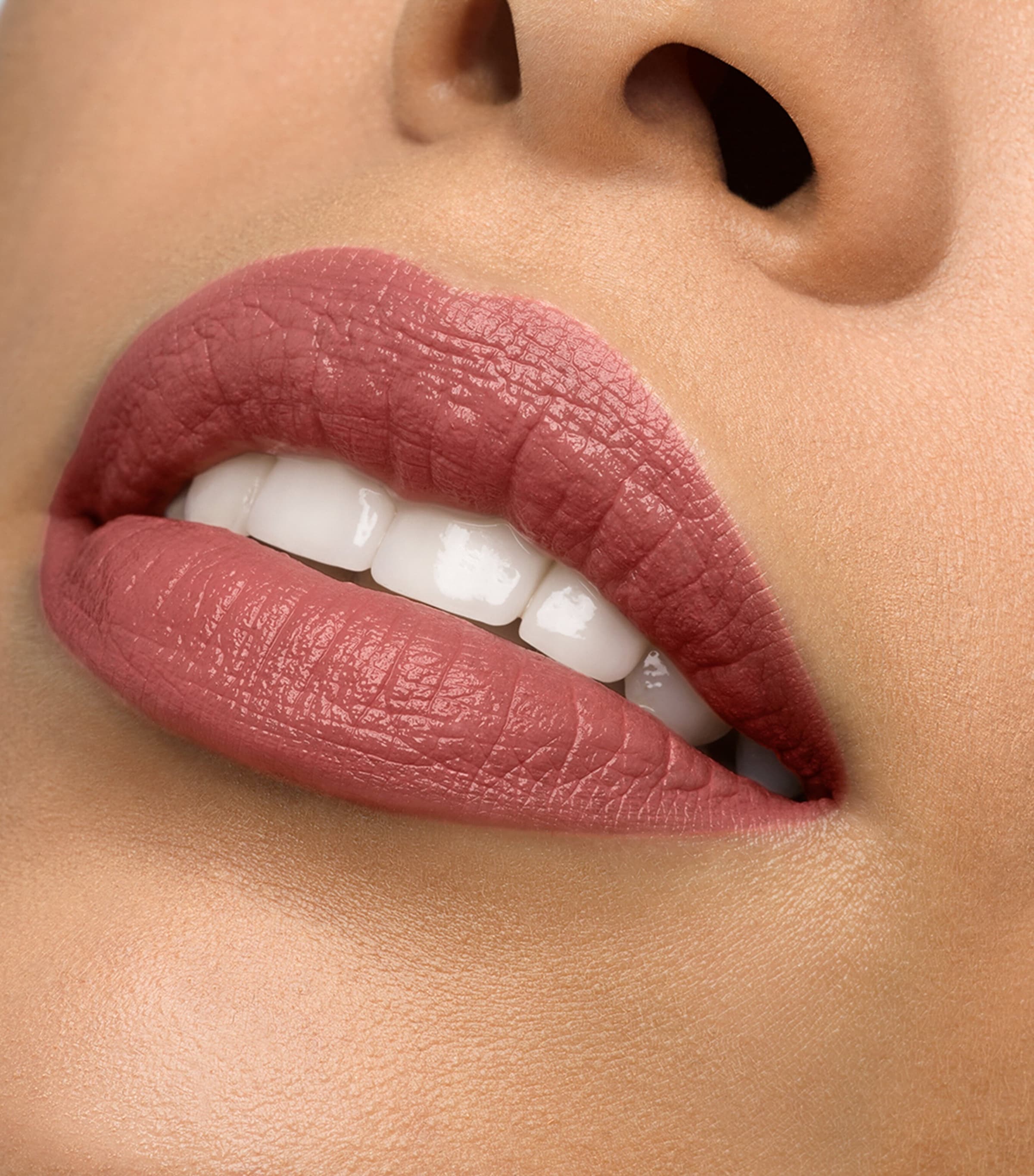 Christian Louboutin Rouge Louboutin Silky Satin On The Go Lipstick Dune Kiss Image 3