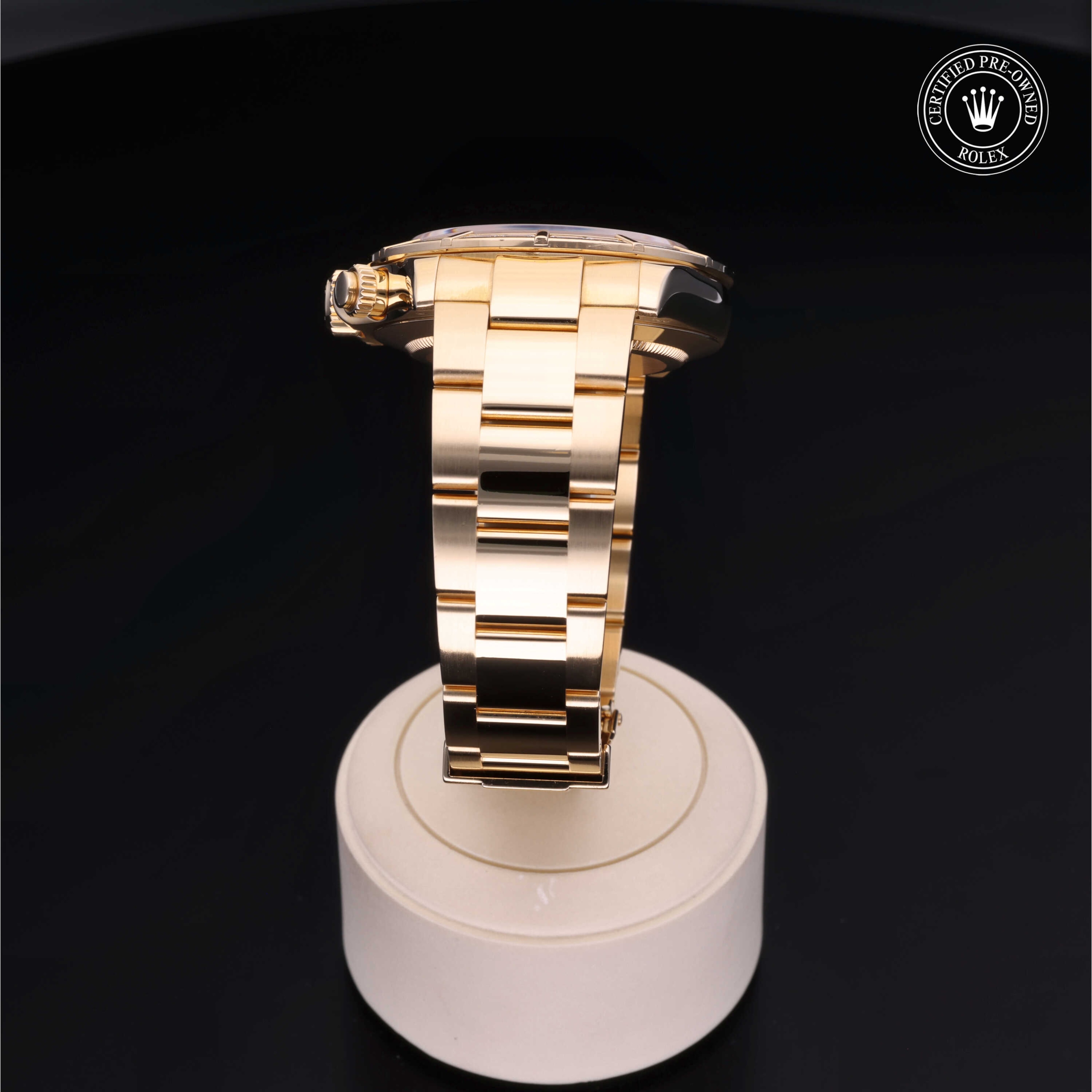 Model image: rolex-certified-pre-owned-Cosmograph Daytona-40mm-18ct Yellow Gold-2000s-M116568BR-0006 thumbnail 2