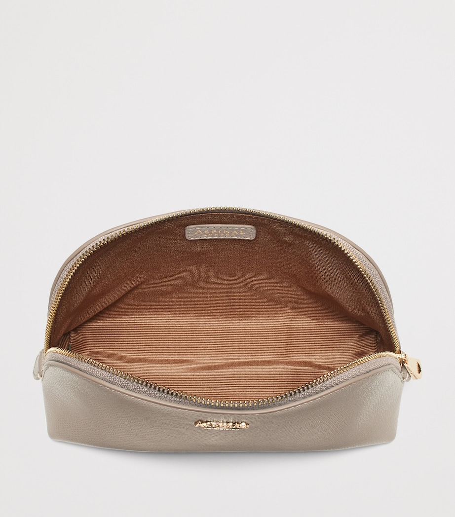 Small Leather Cosmetic Case TAUPE Image 4