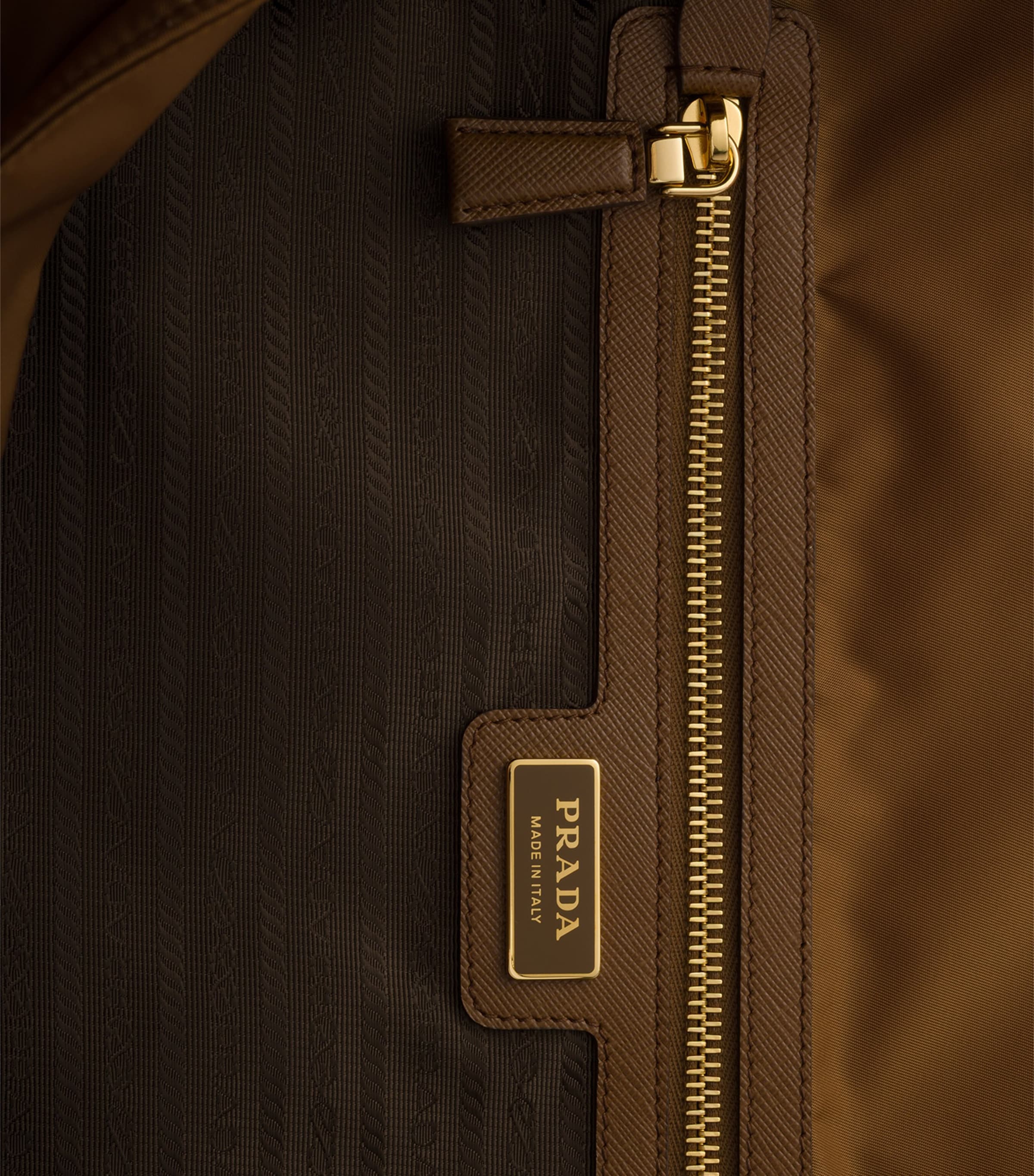 Large Re-Nylon Re-Edition 1978 Tote Bag F0134 Image 4