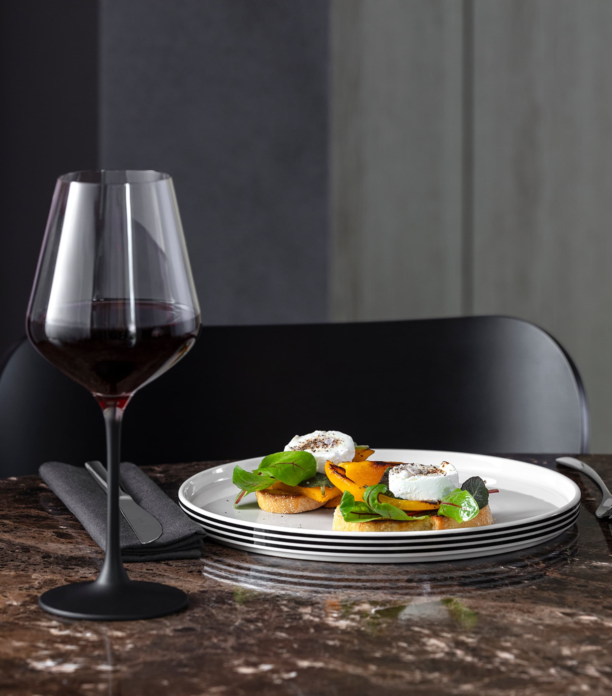 Porcelain Memphis Dinner Plate (24cm) WHITE Image 2