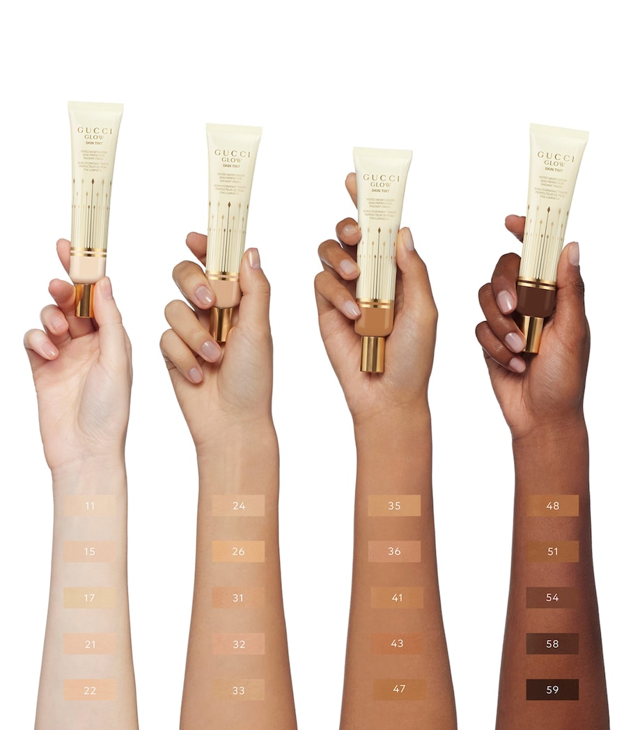 Gucci Glow Skin Tint Moisturiser (40ml) 33 MEDIUM Image 3