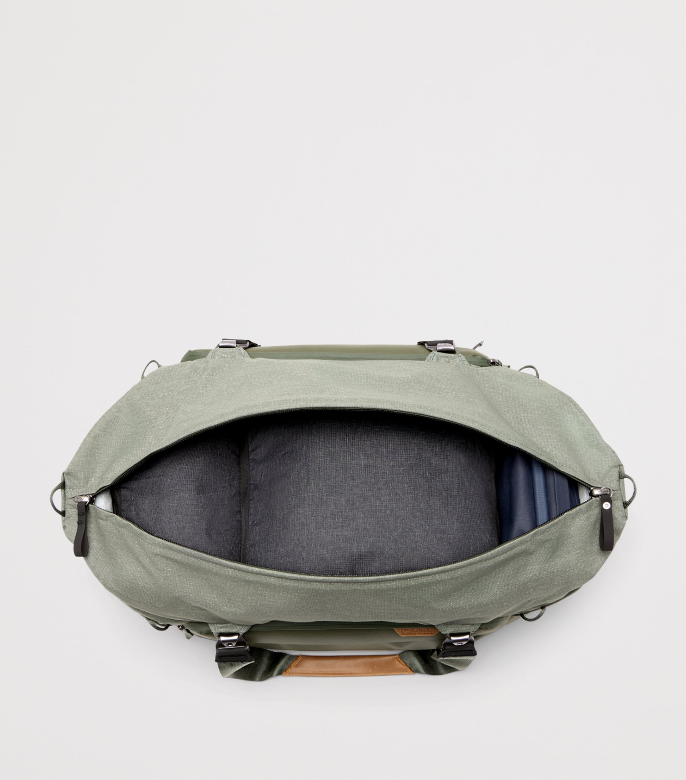 Canvas Travel Holdall SAGE Image 6