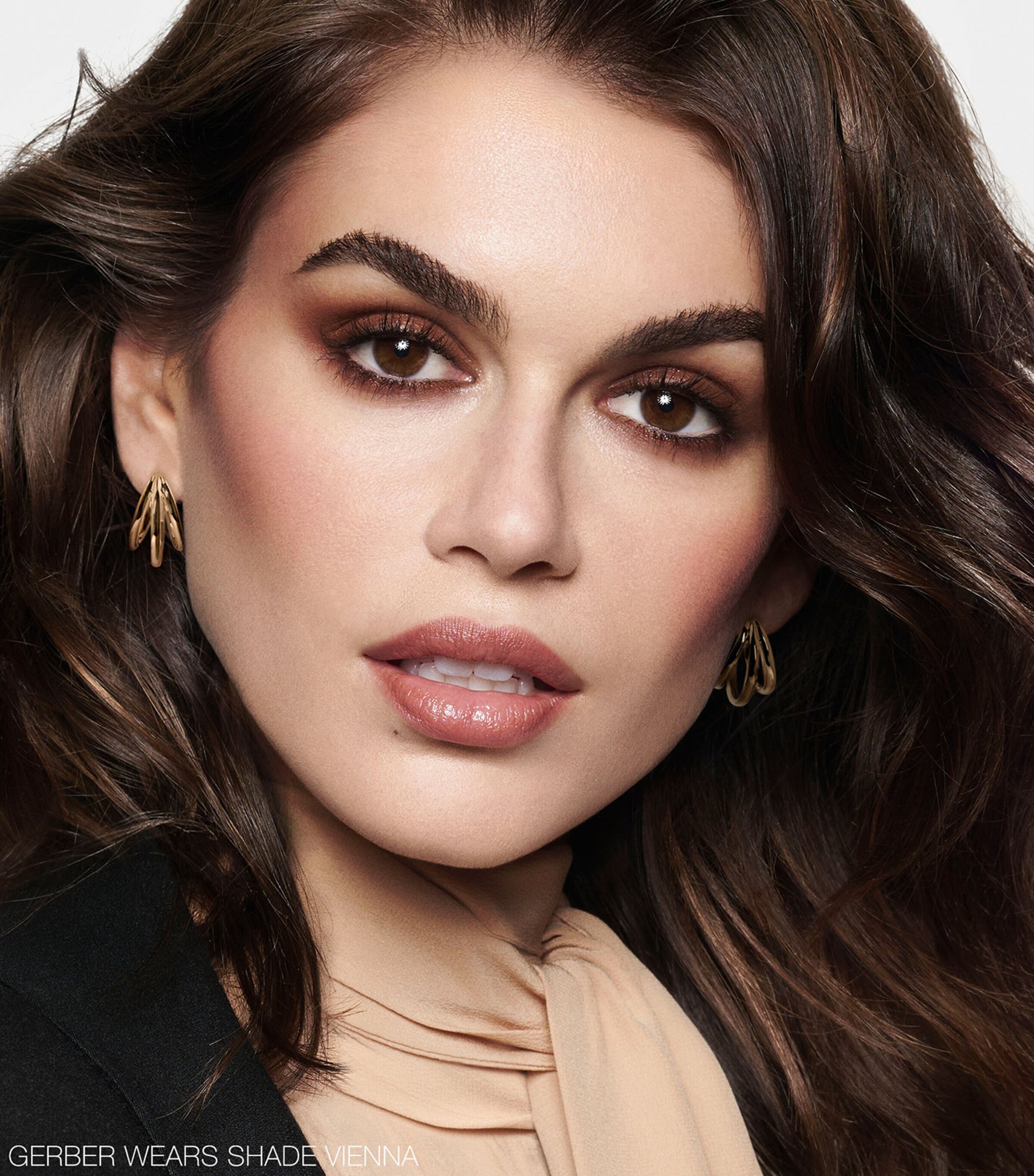 NARS Natural Matte Longwear Foundation Deauville Image 4