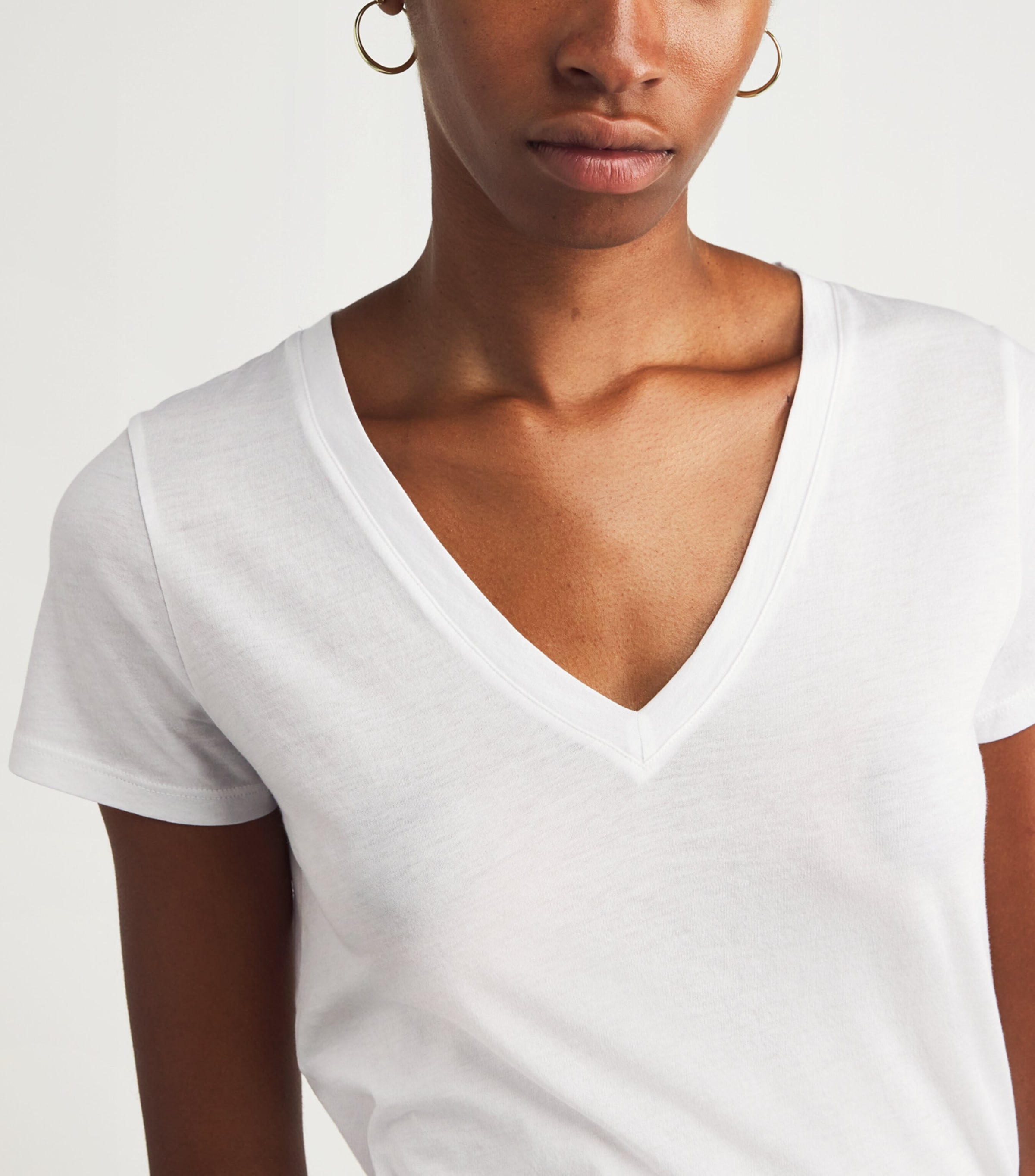 Pima Cotton V-Neck T-Shirt 137OWT OPTIC WHITE Image 6