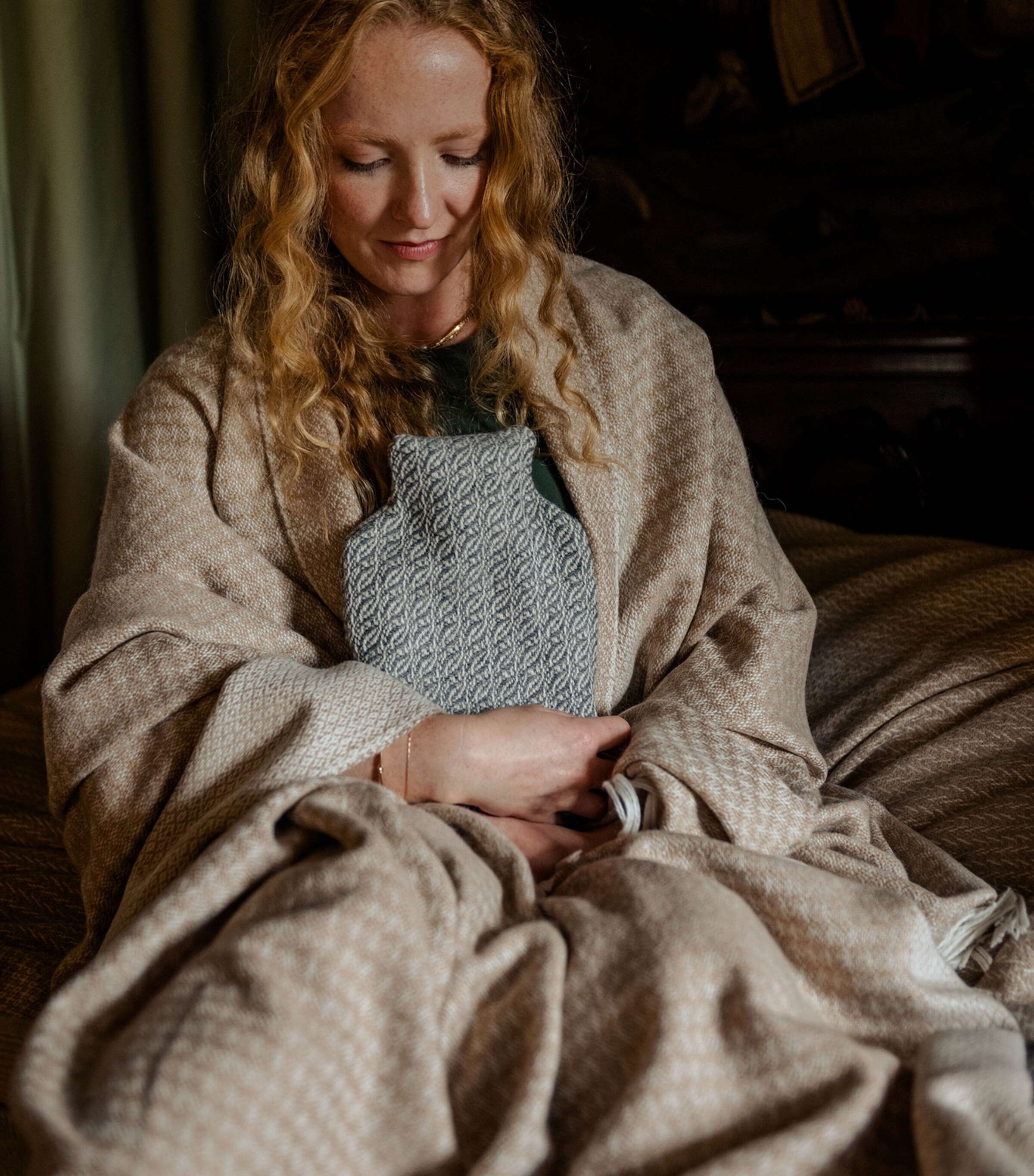 Araminta Campbell Small Alpaca-Blend Hot Water Bottle Grey Image 2