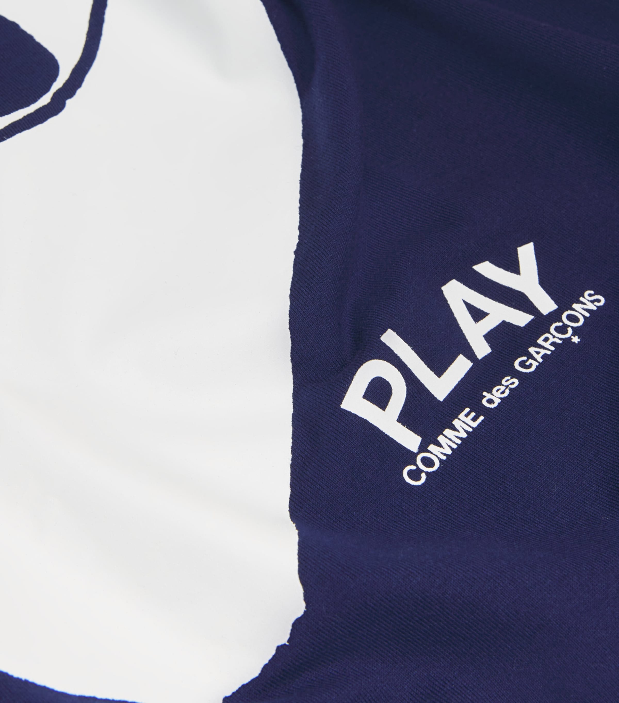 Comme Des Garçons Play Mens Heart Logo T-Shirt Navy Image 5