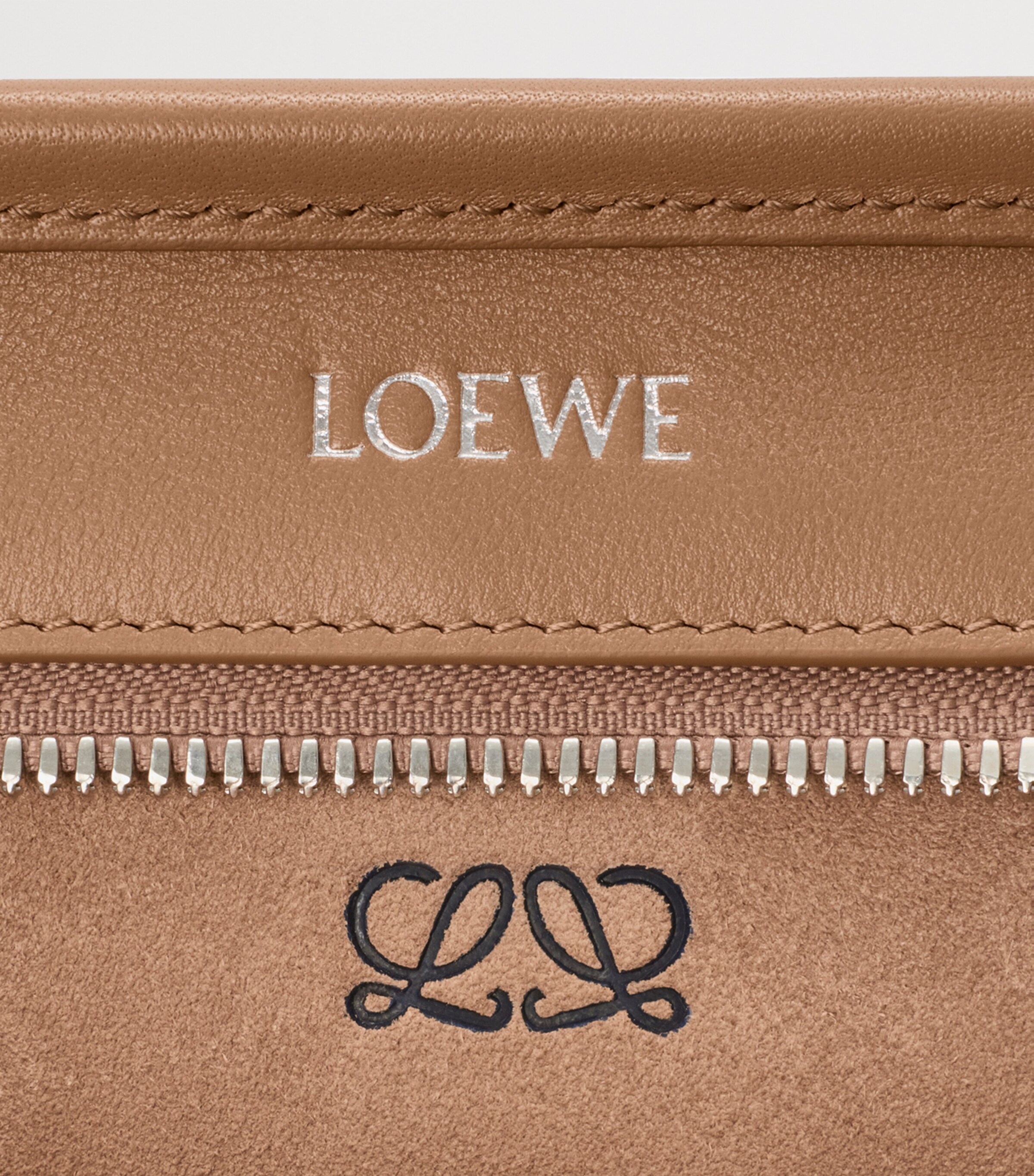 LOEWE Small Leather Amazona 180 Top-Handle Bag Mocha Image 11
