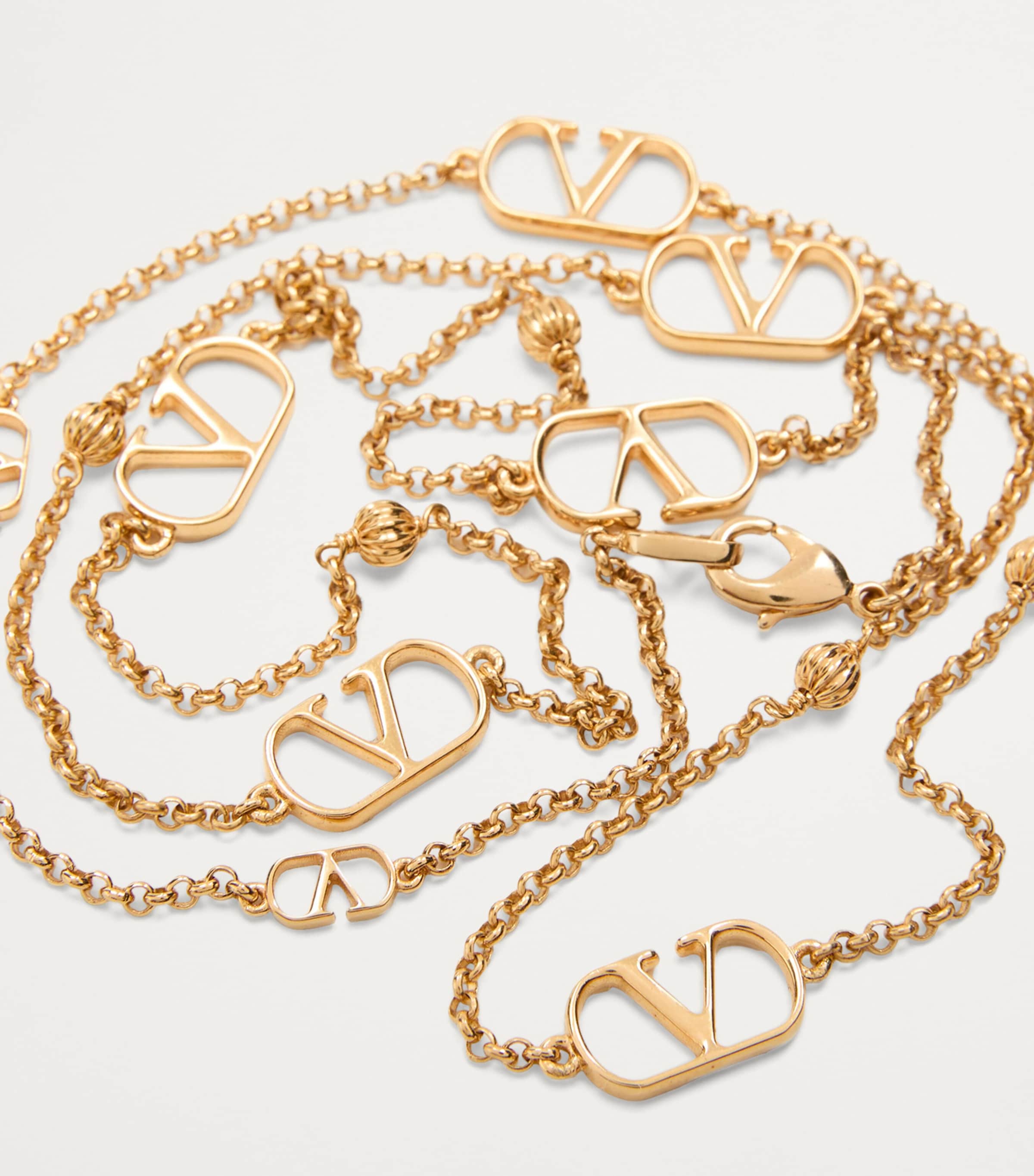 VLogo Signature Necklace L01 Image 3