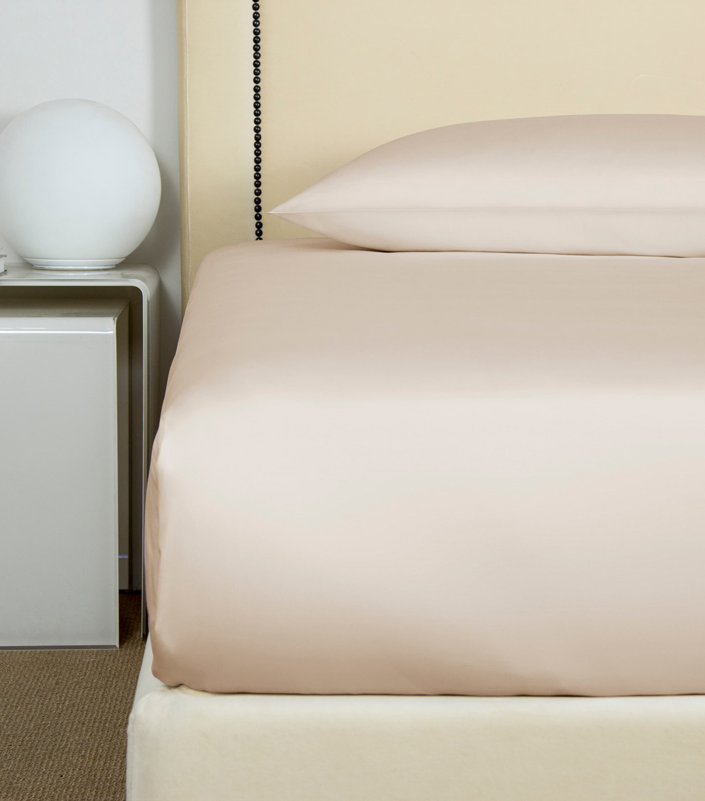 Frette Cotton Poplin Super King Flat Sheet (270cm x 320cm) Savage Beige Image 1