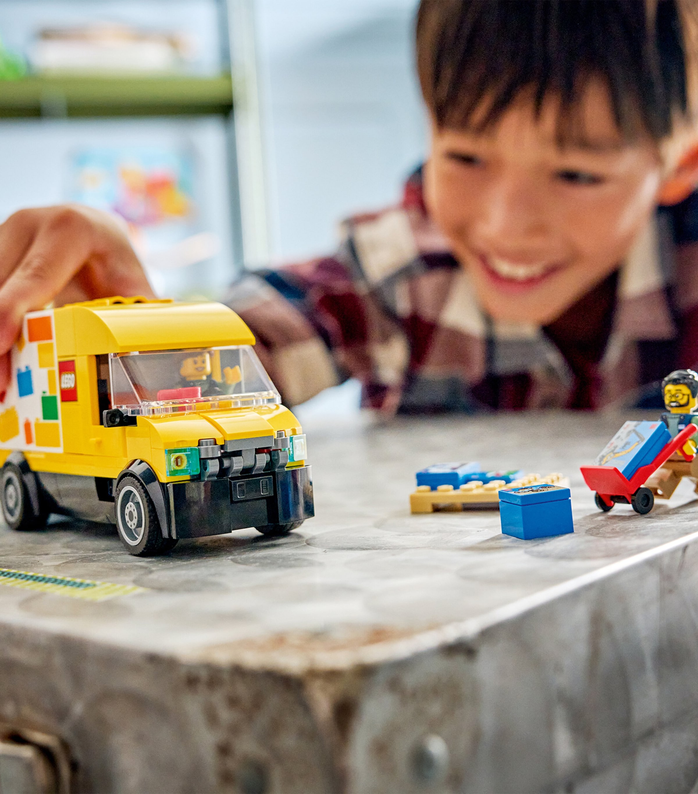 City The LEGO Van 60500 MULTI Image 3