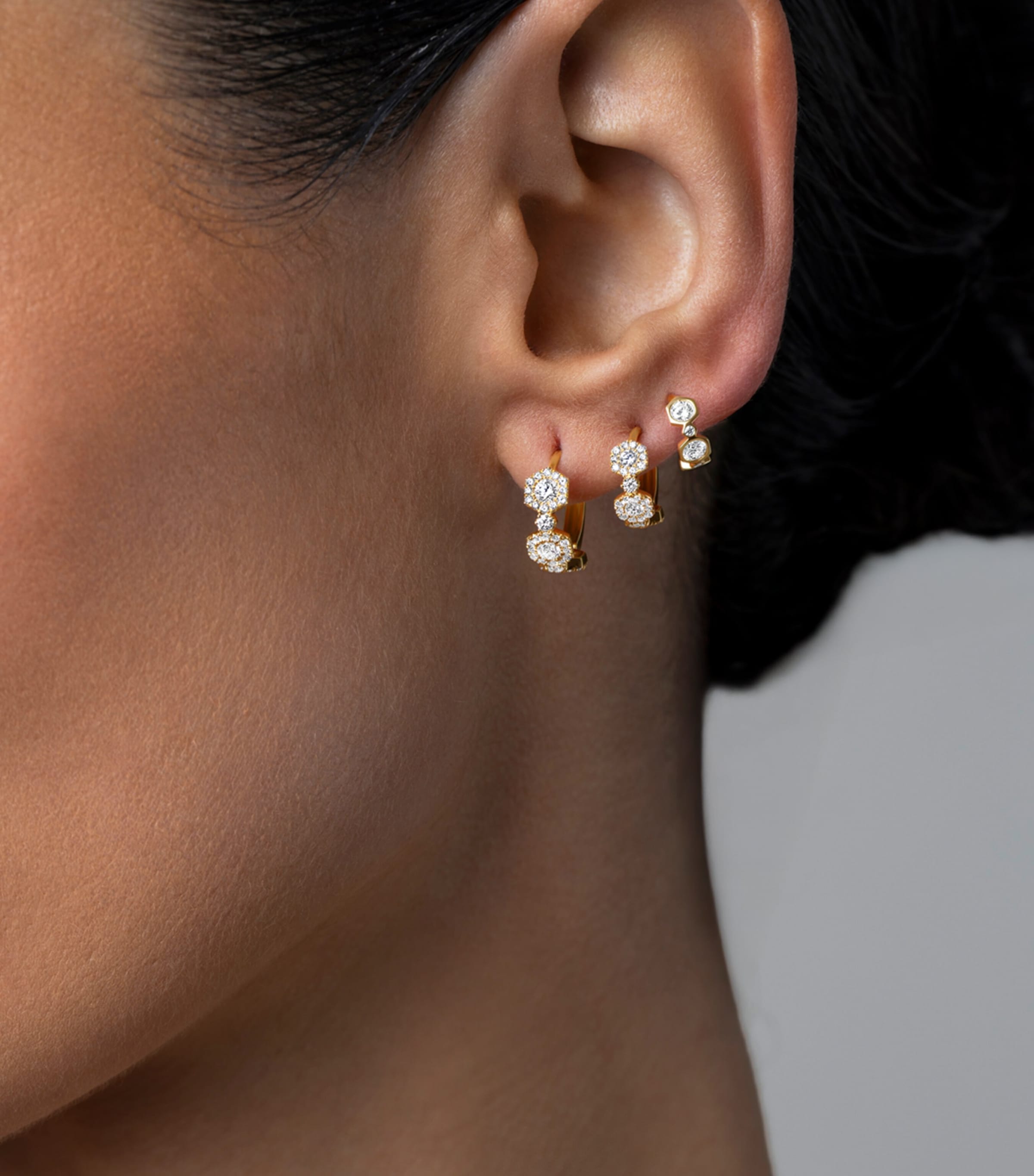 David Morris Small Yellow Gold and Diamond Triolette Hexagon Single Hoop Earring Clear Image 2