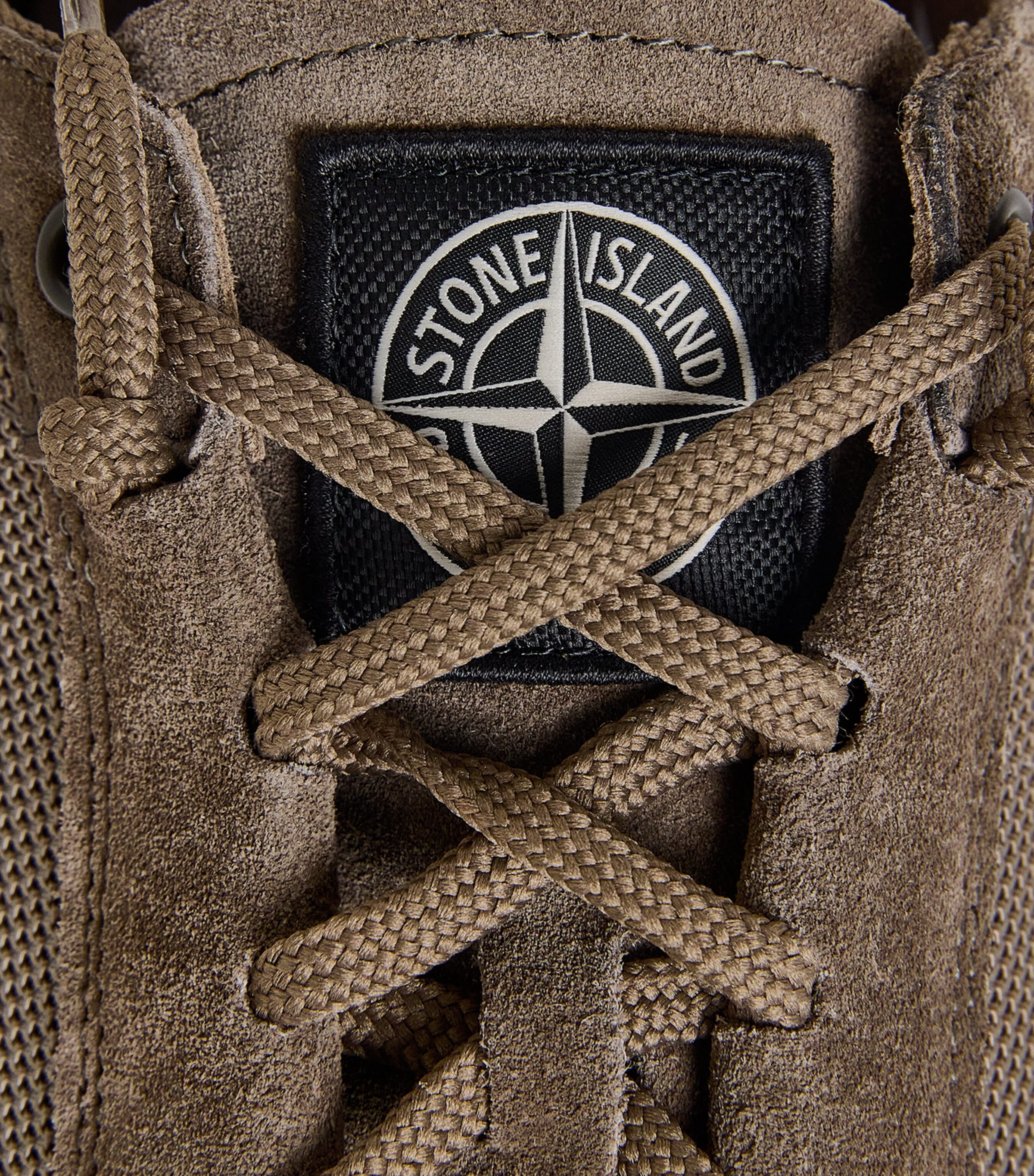 Mesh-Suede Sneakers V009D Image 7