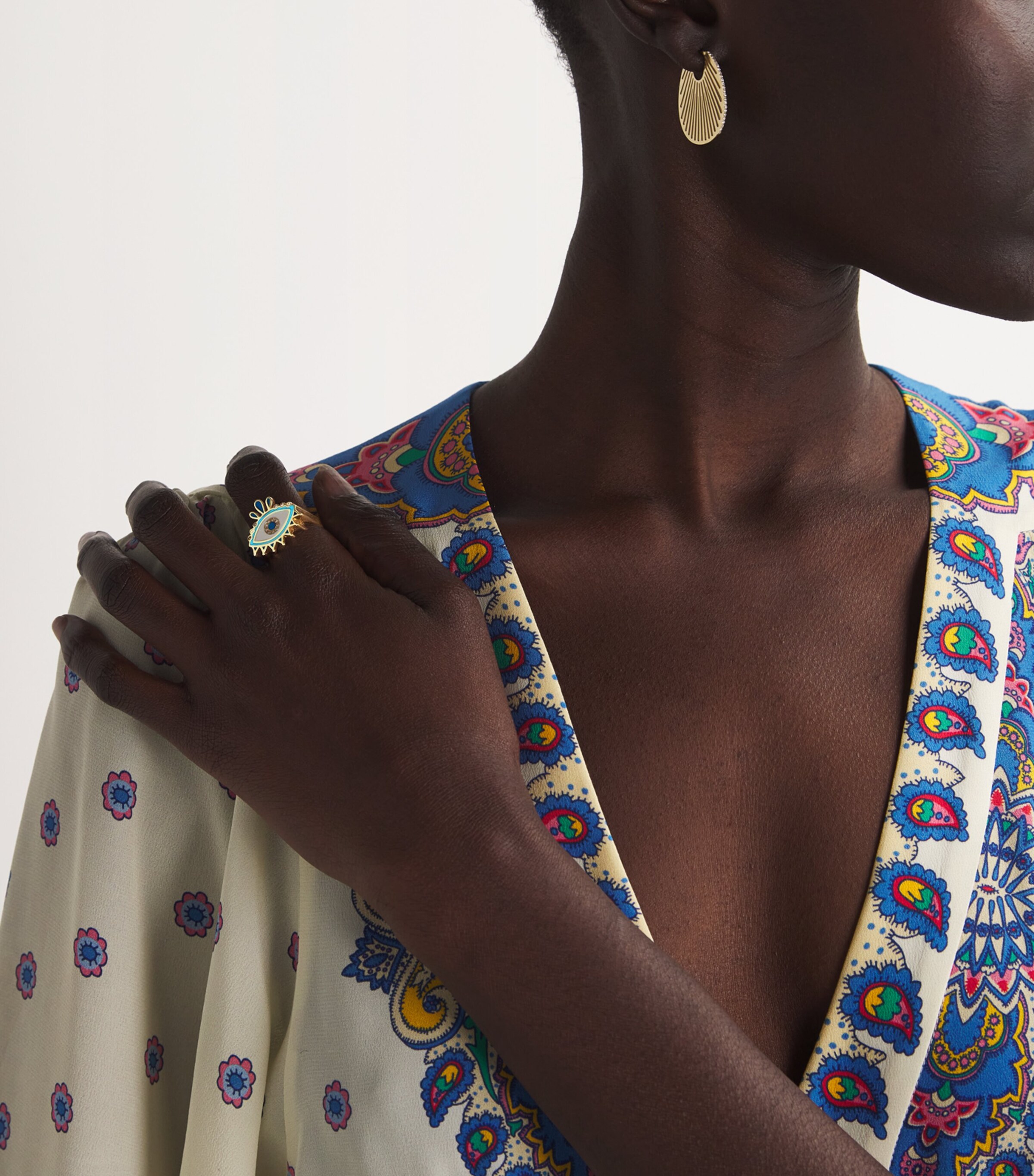 L'ATELIER NAWBAR Yellow Gold, Diamond and Enamel Amulets of Light Ring Yellow Gold Image 5