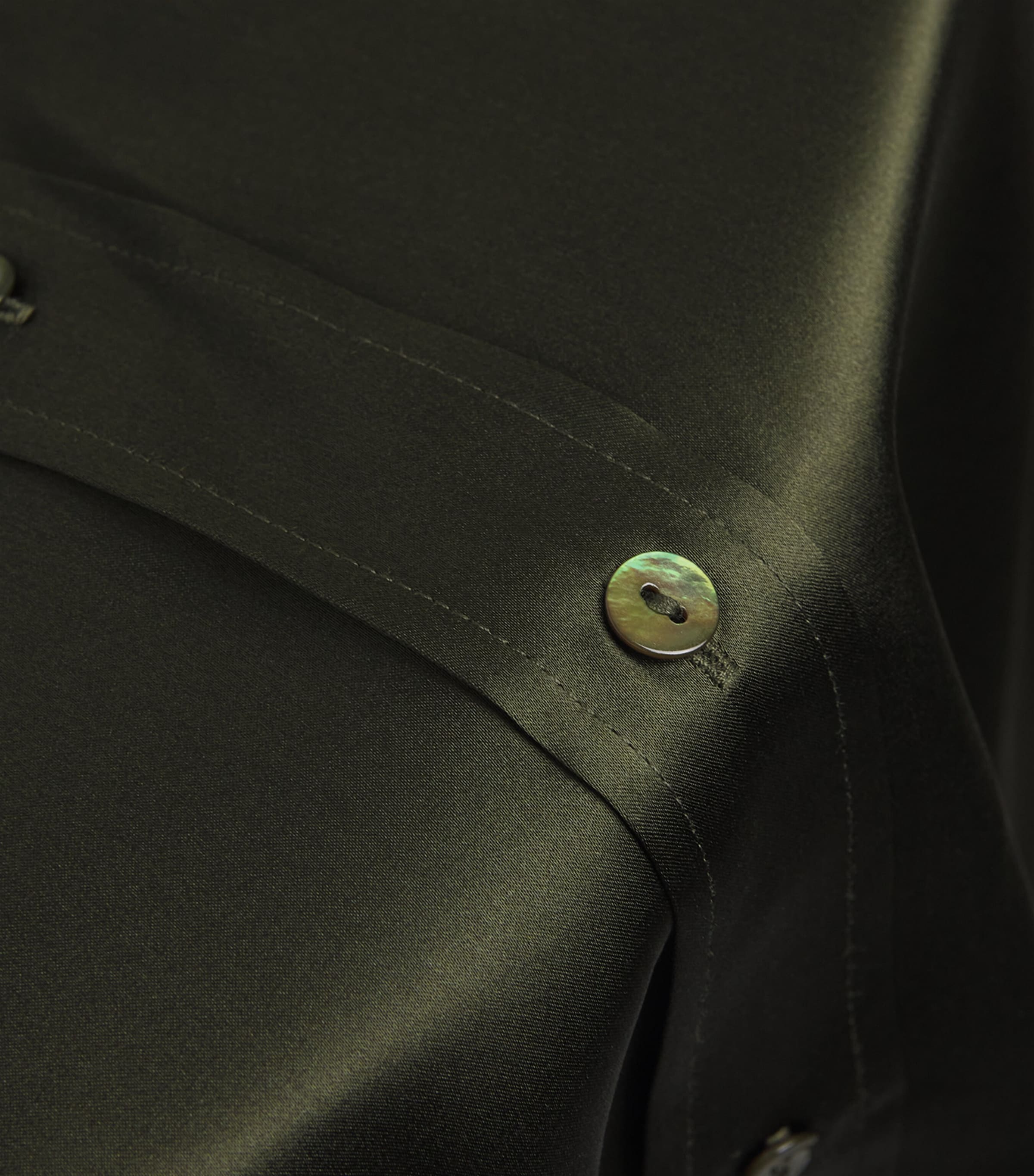 Silk Cropped-Sleeve Dani Shirt DEEP OLIVE DEOL Image 5