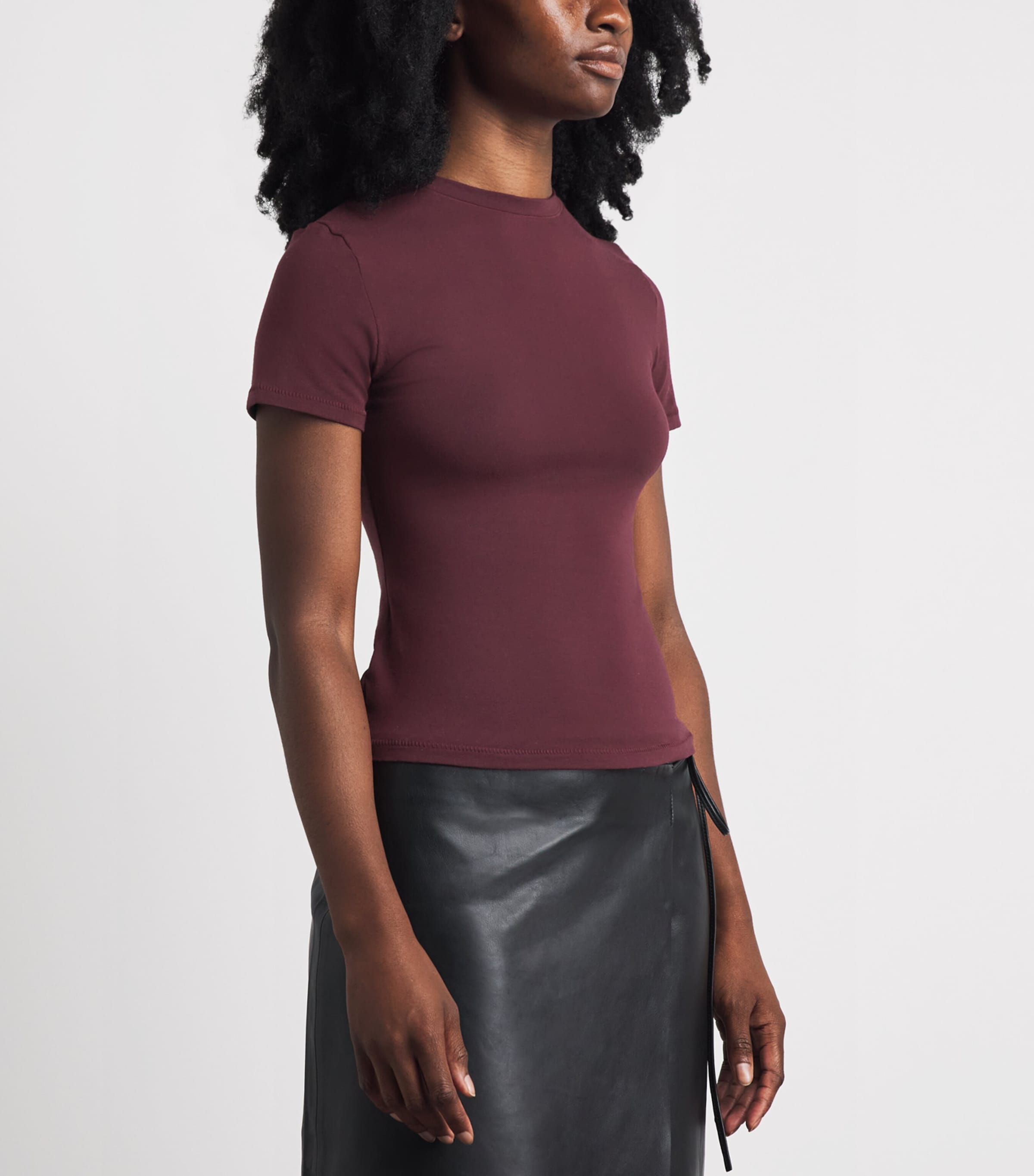 Skims Womens Stretch-Cotton Jersey Short-Sleeve T-Shirt Currant Image 4