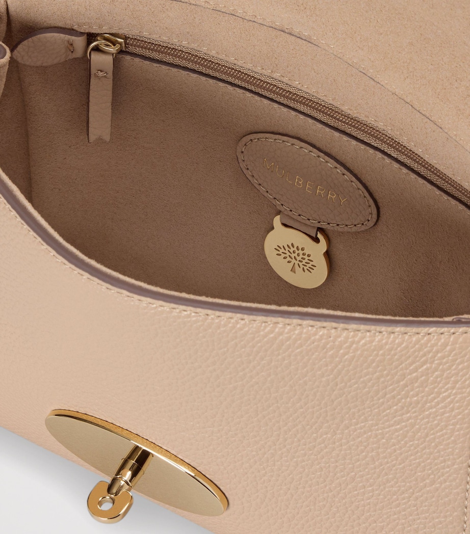 Small Leather Lily Shoulder Bag CRUMPET Image 4